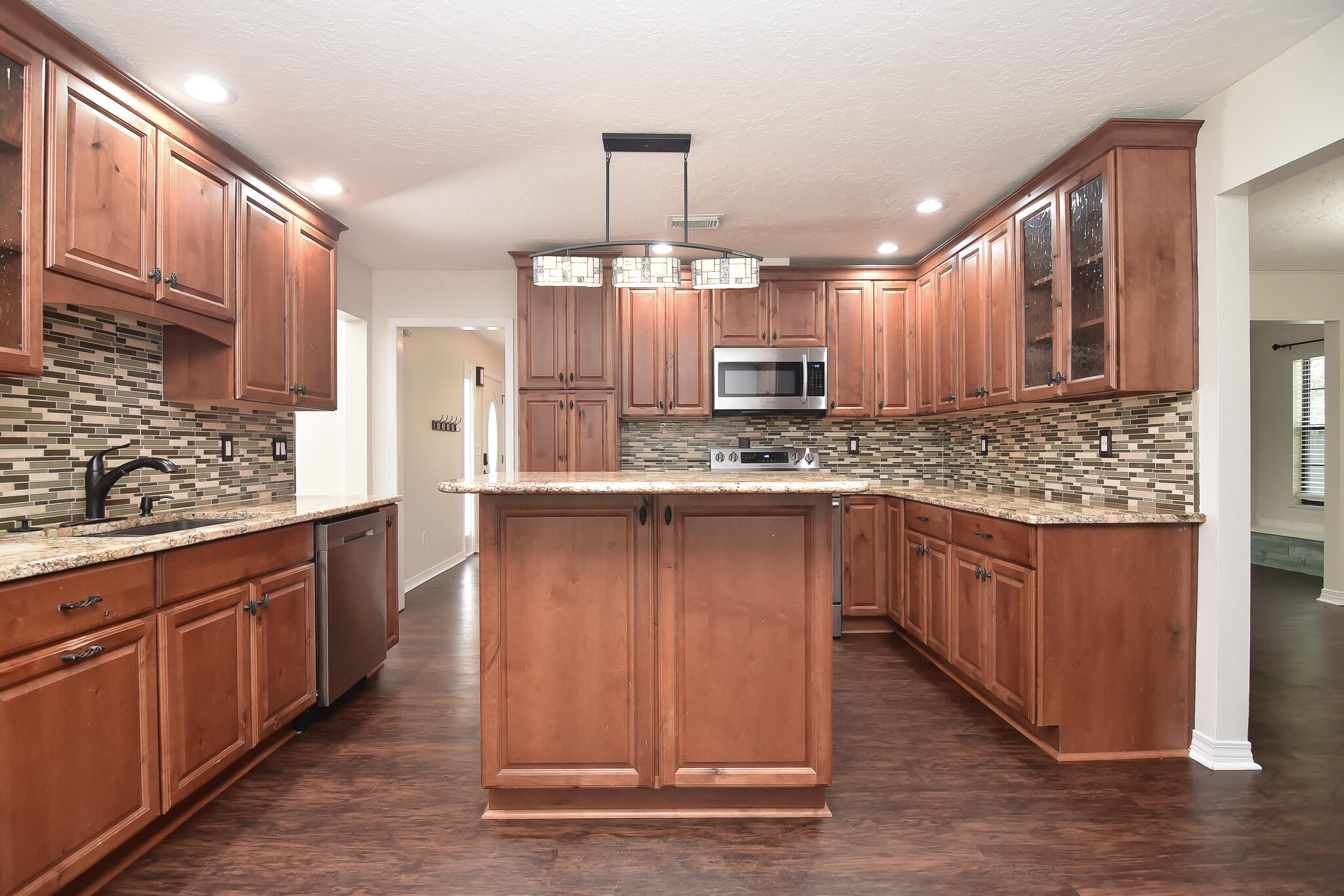 ST ANDREWS EAST BLUEWATER BAY - Residential