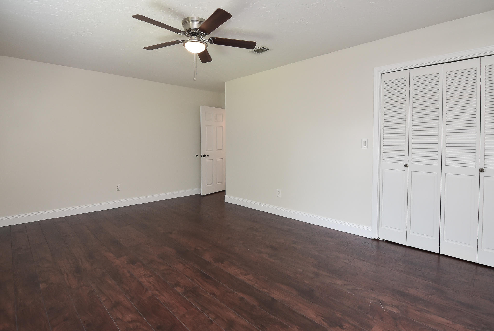 ST ANDREWS EAST BLUEWATER BAY - Residential