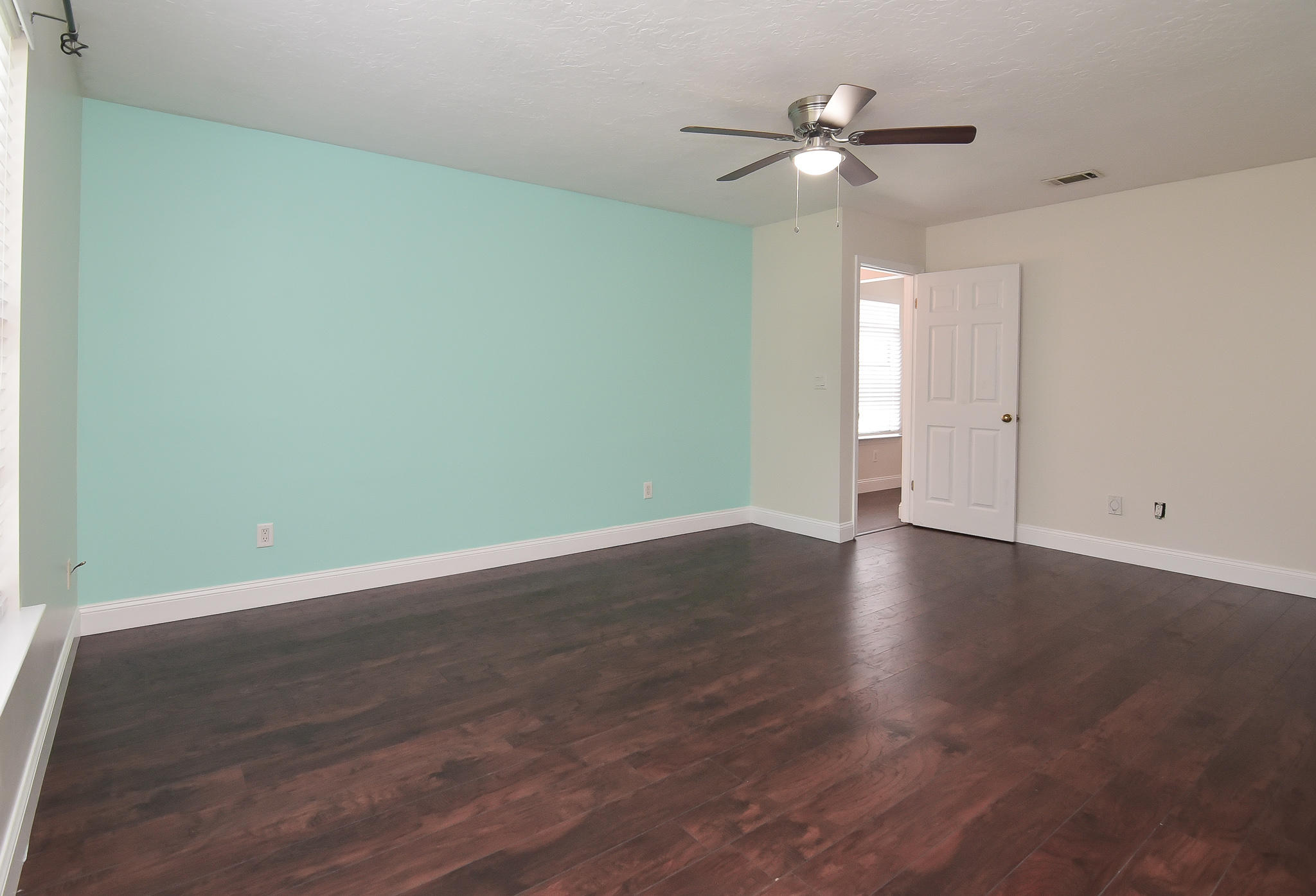 ST ANDREWS EAST BLUEWATER BAY - Residential