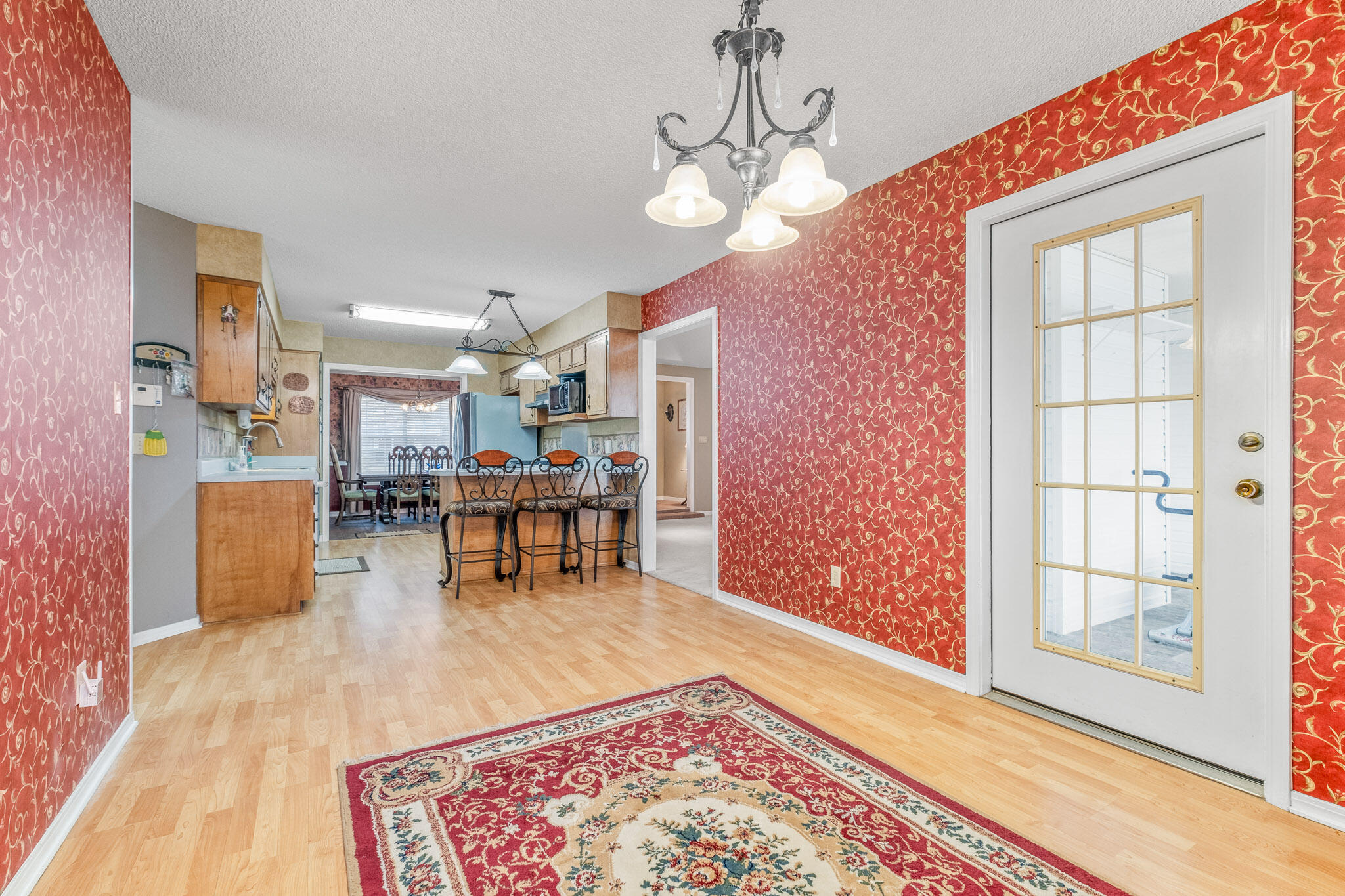 CROSS ROADS - Residential