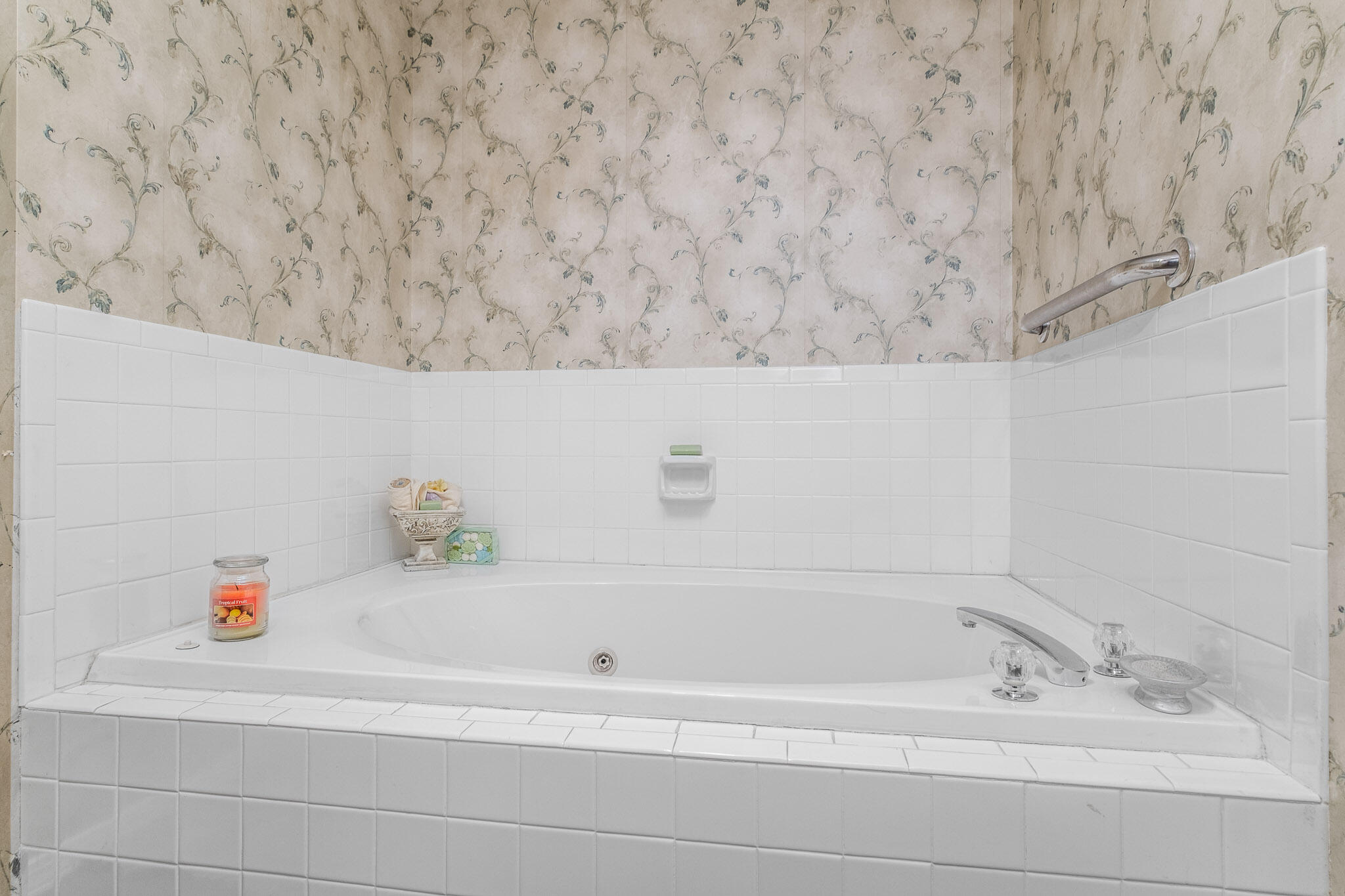 CROSS ROADS - Residential