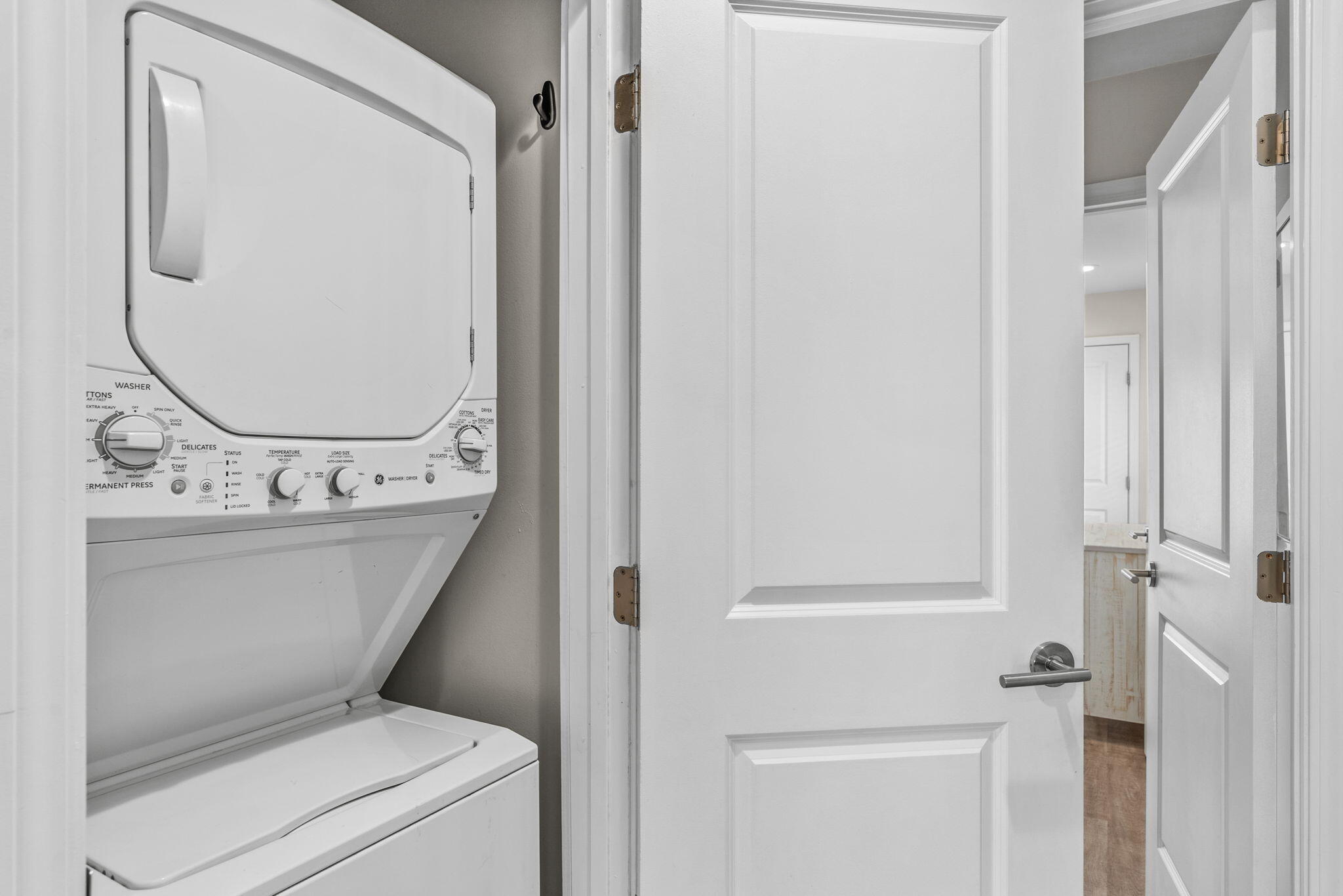 HARBOUR POINT CONDO - Residential