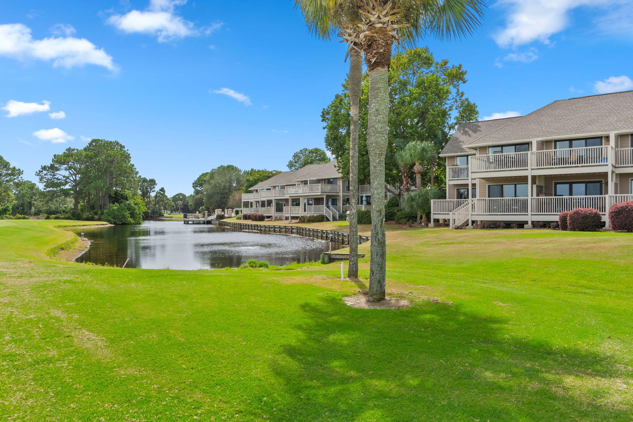 HARBOUR POINT CONDO - Residential