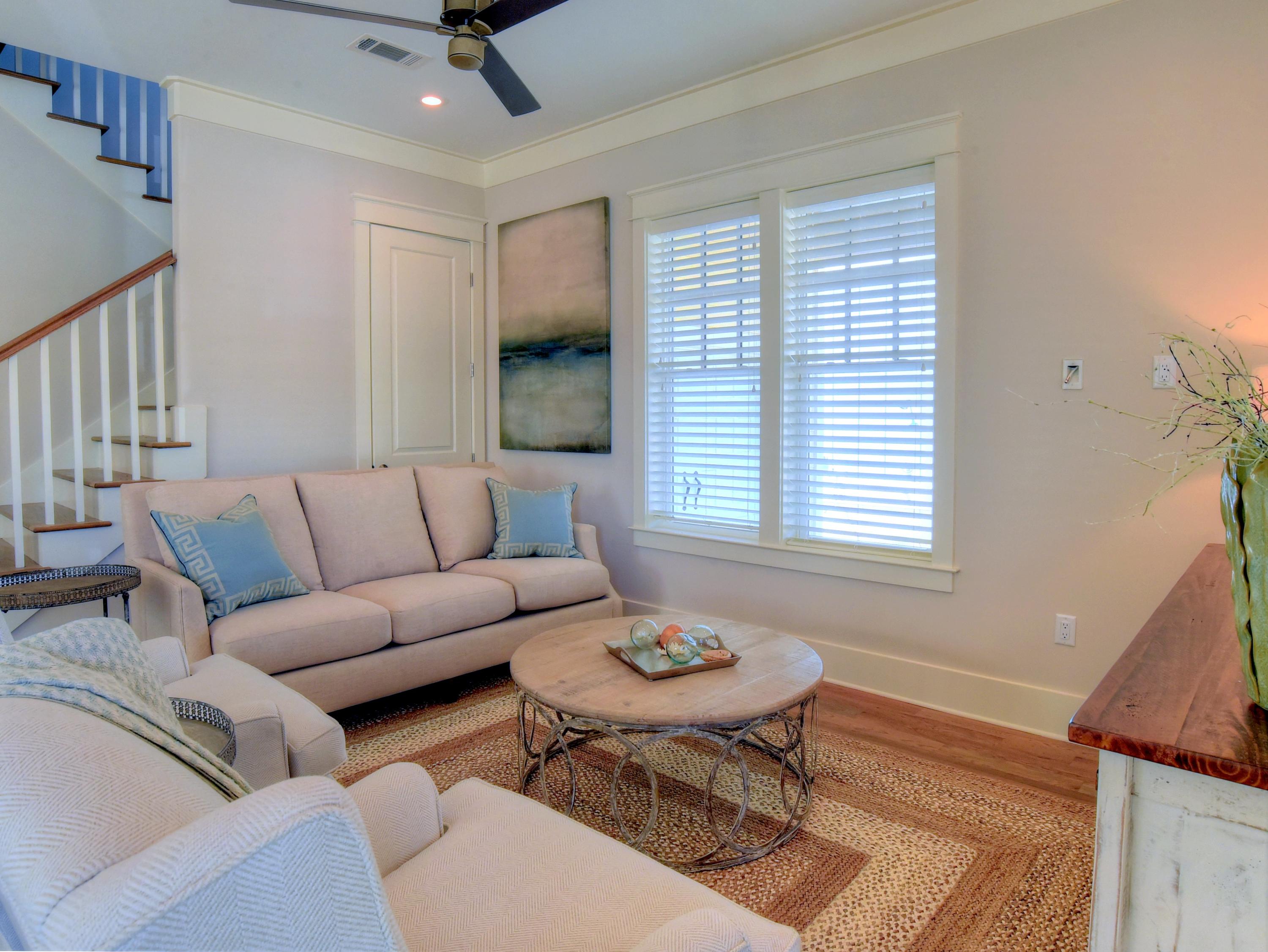 LAKESIDE AT BLUE MOUNTAIN BEACH - Residential