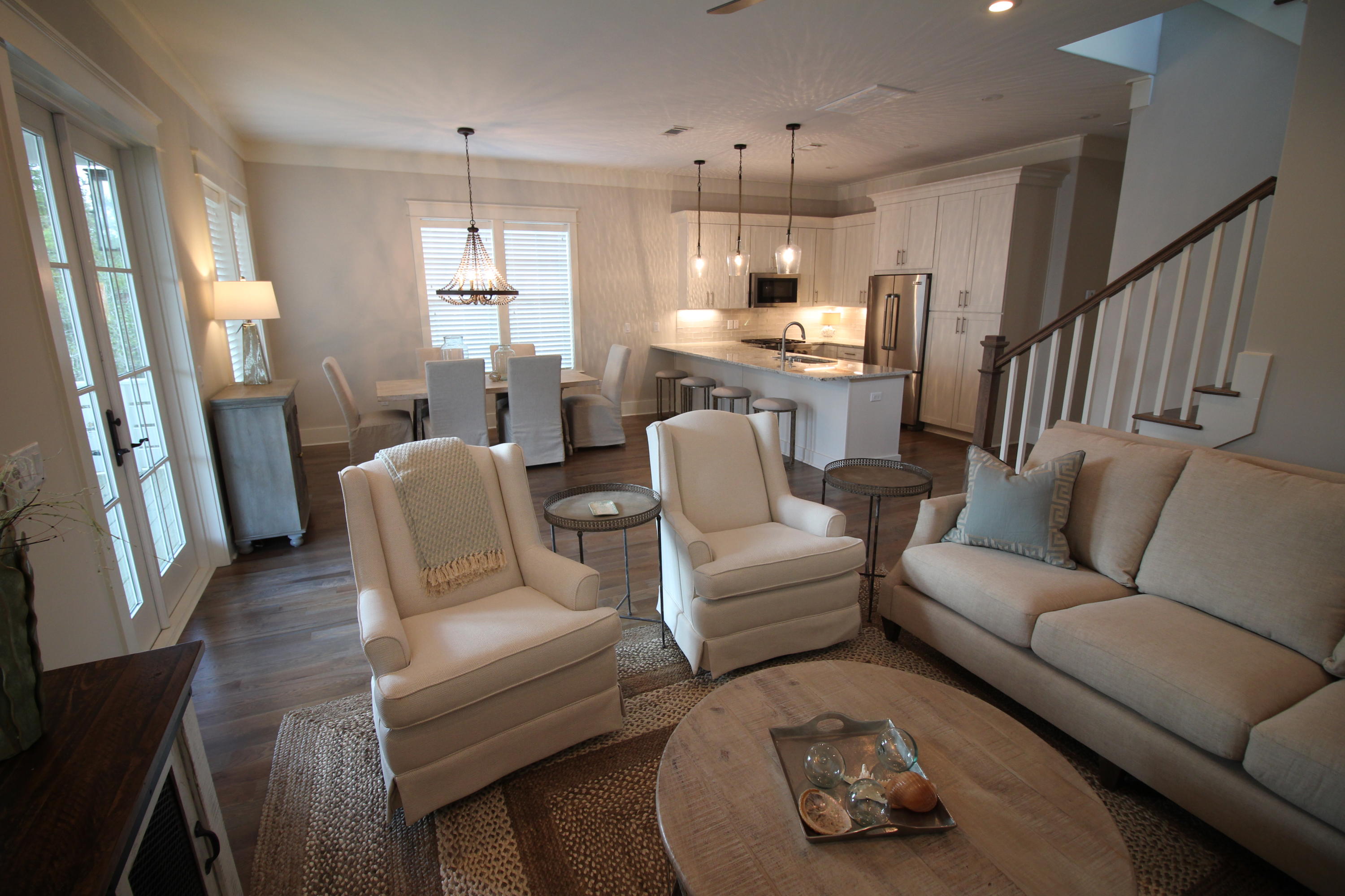 LAKESIDE AT BLUE MOUNTAIN BEACH - Residential