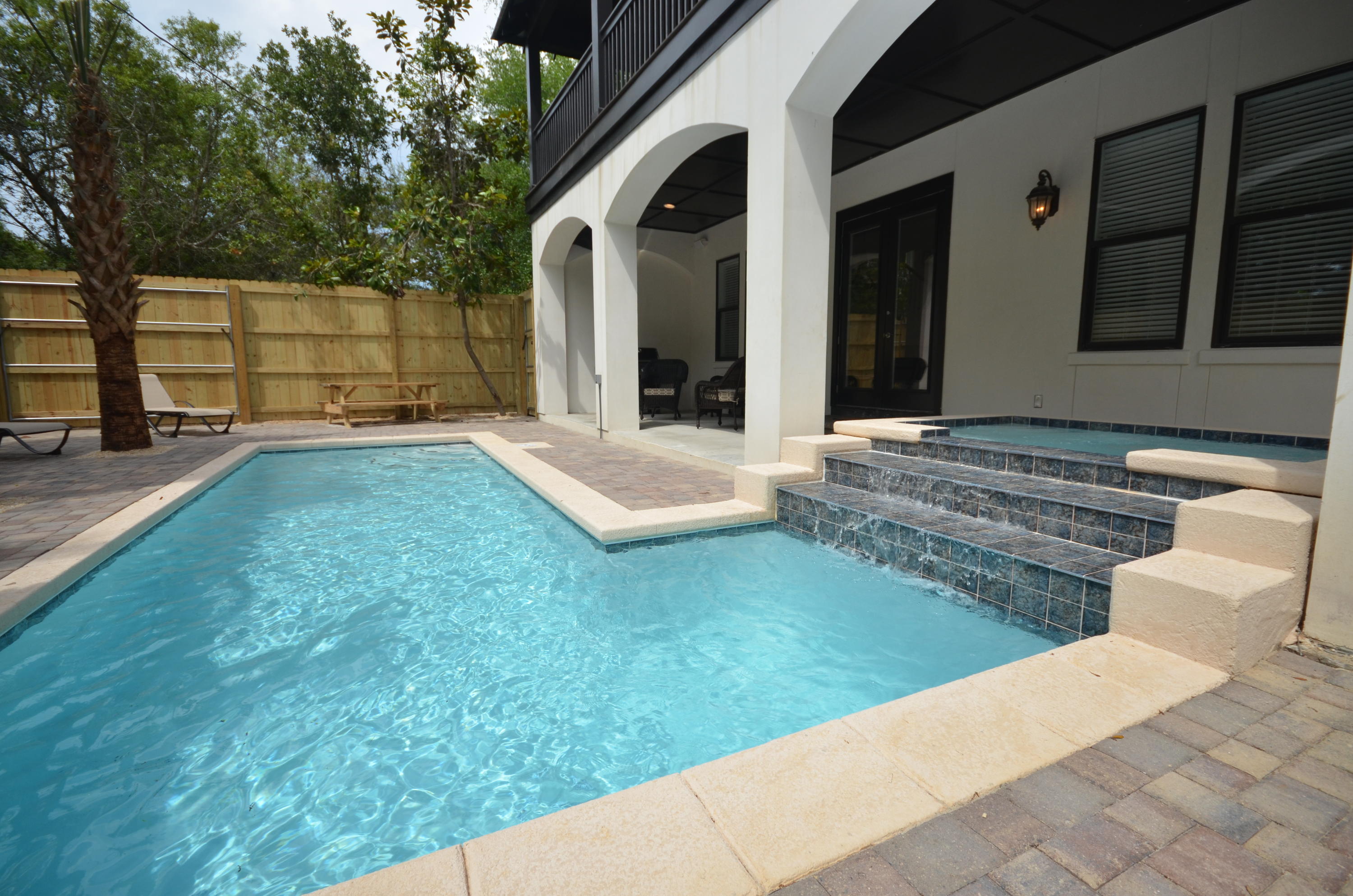 SEAGROVE 1ST ADDN - Residential