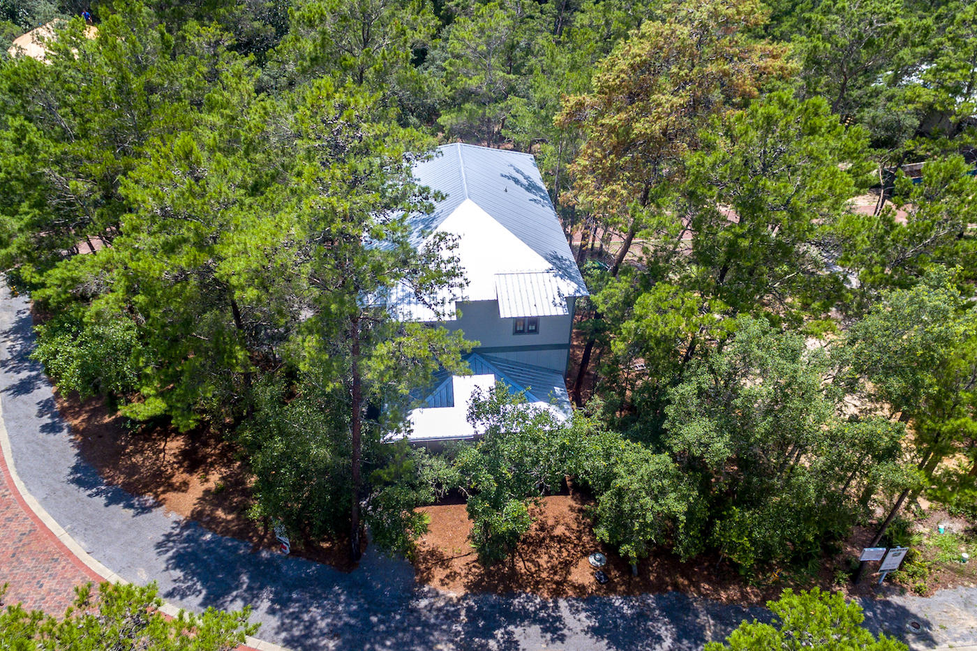 MAGNOLIA COTTAGES BY THE SEA - Residential