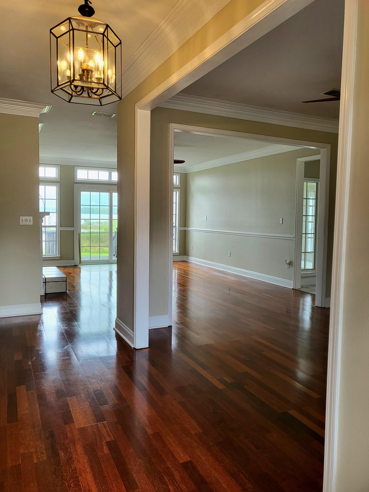 MOSSY COVE - Residential