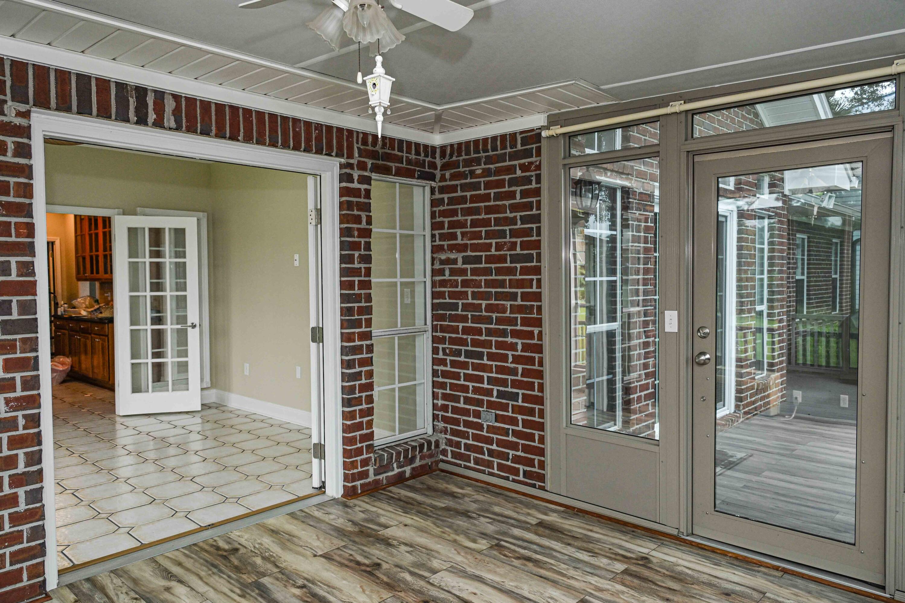 MOSSY COVE - Residential