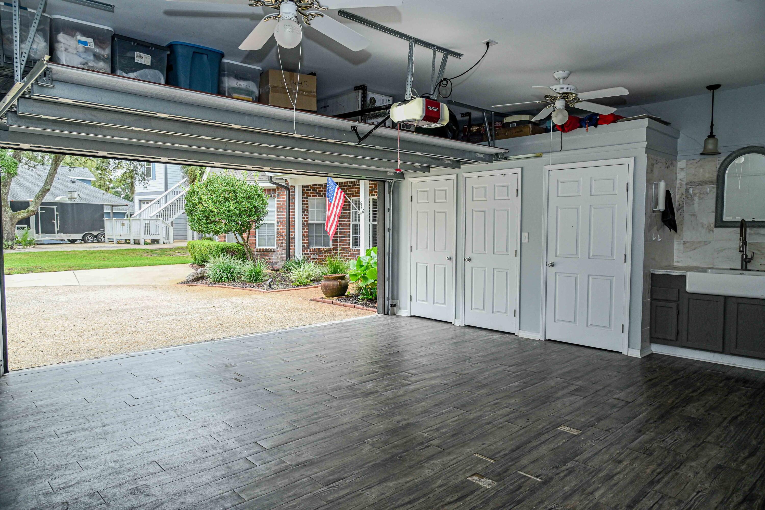 MOSSY COVE - Residential