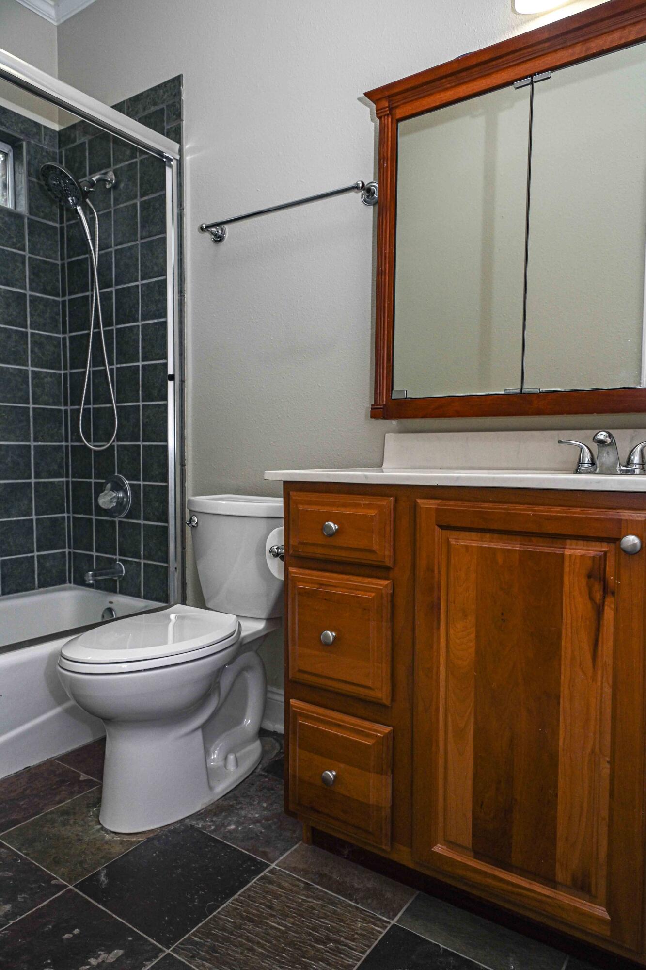 MOSSY COVE - Residential