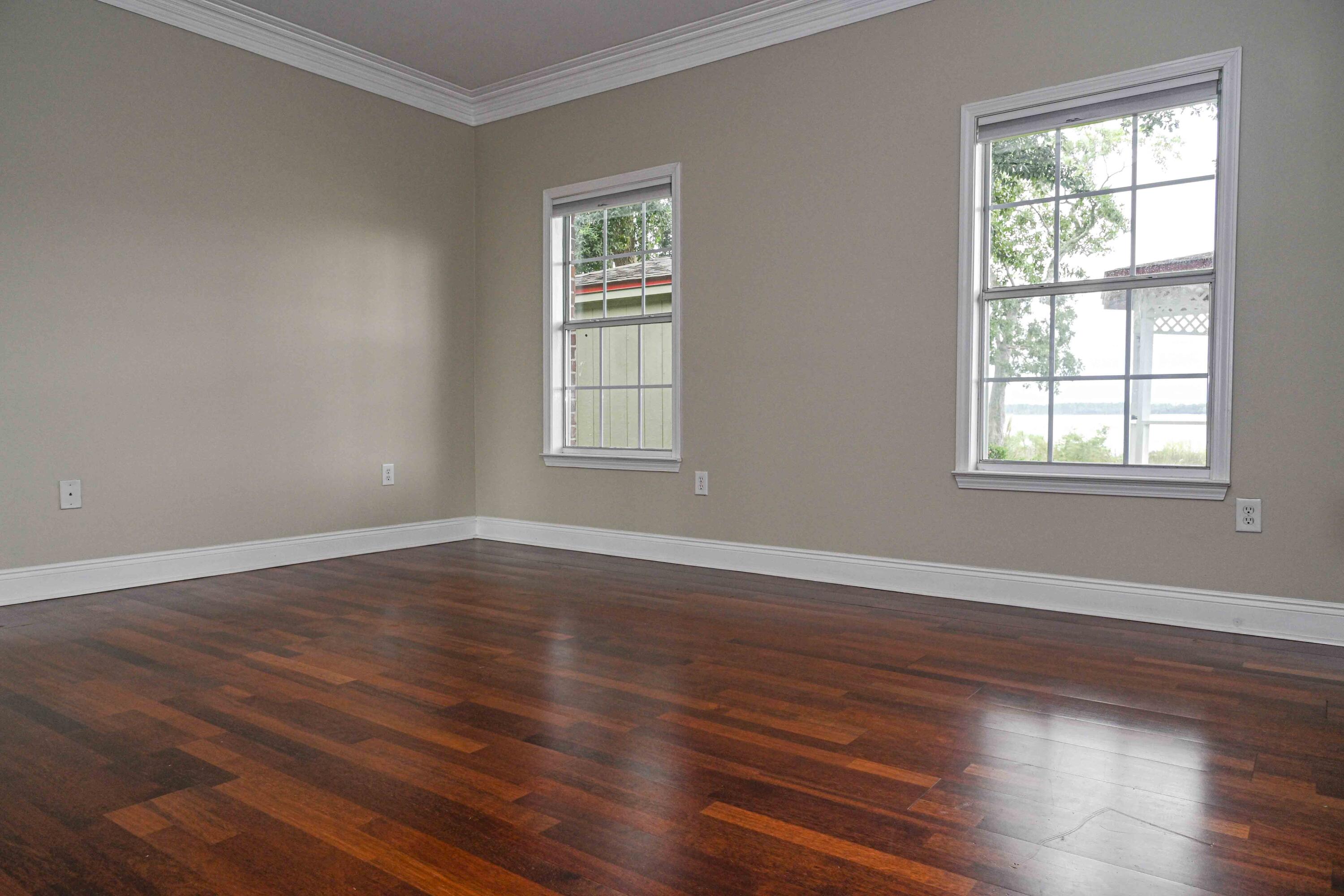 MOSSY COVE - Residential