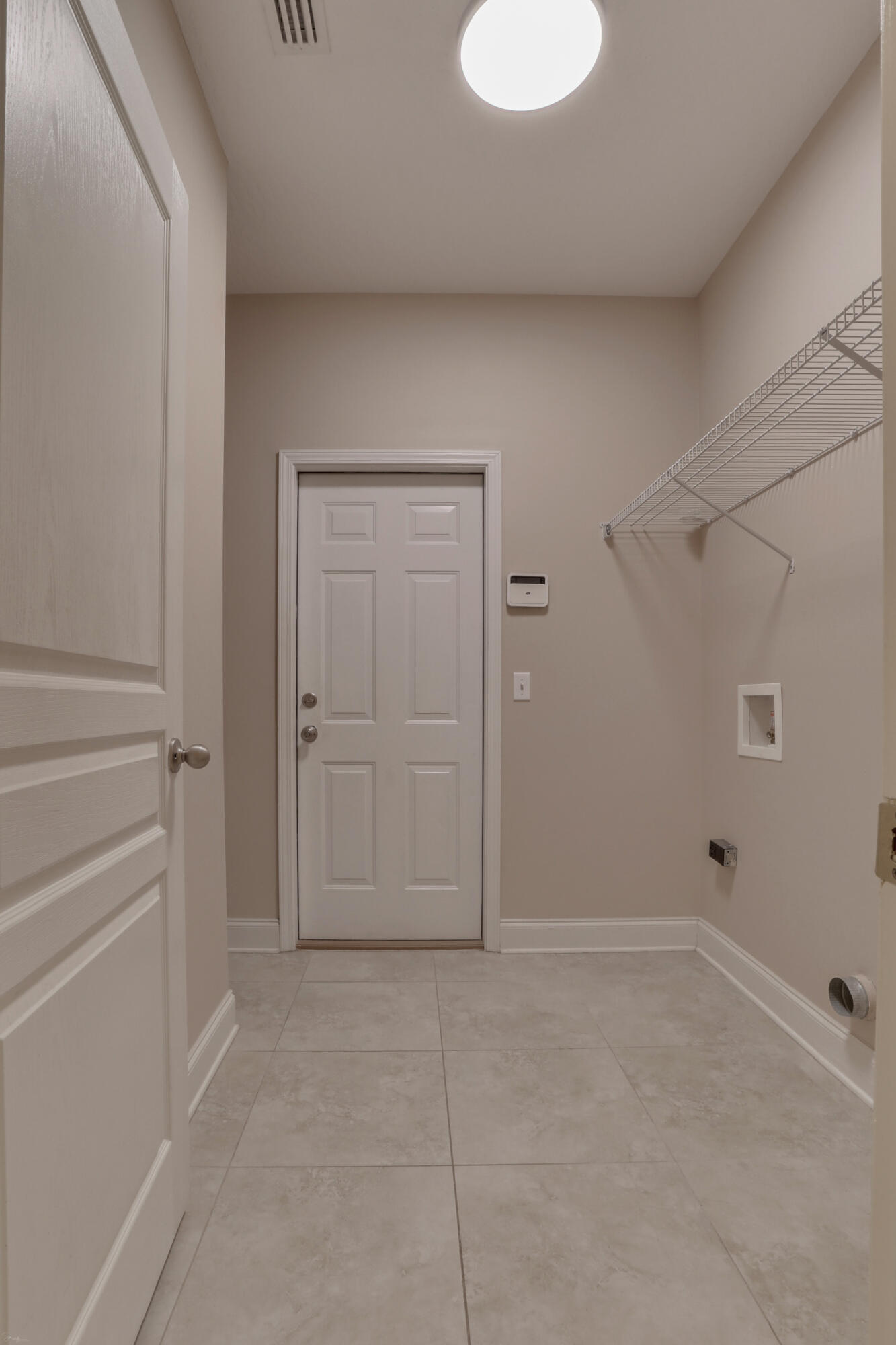 COUNTRY CLUB ESTATES 1 OF CRESTVIEW - Residential