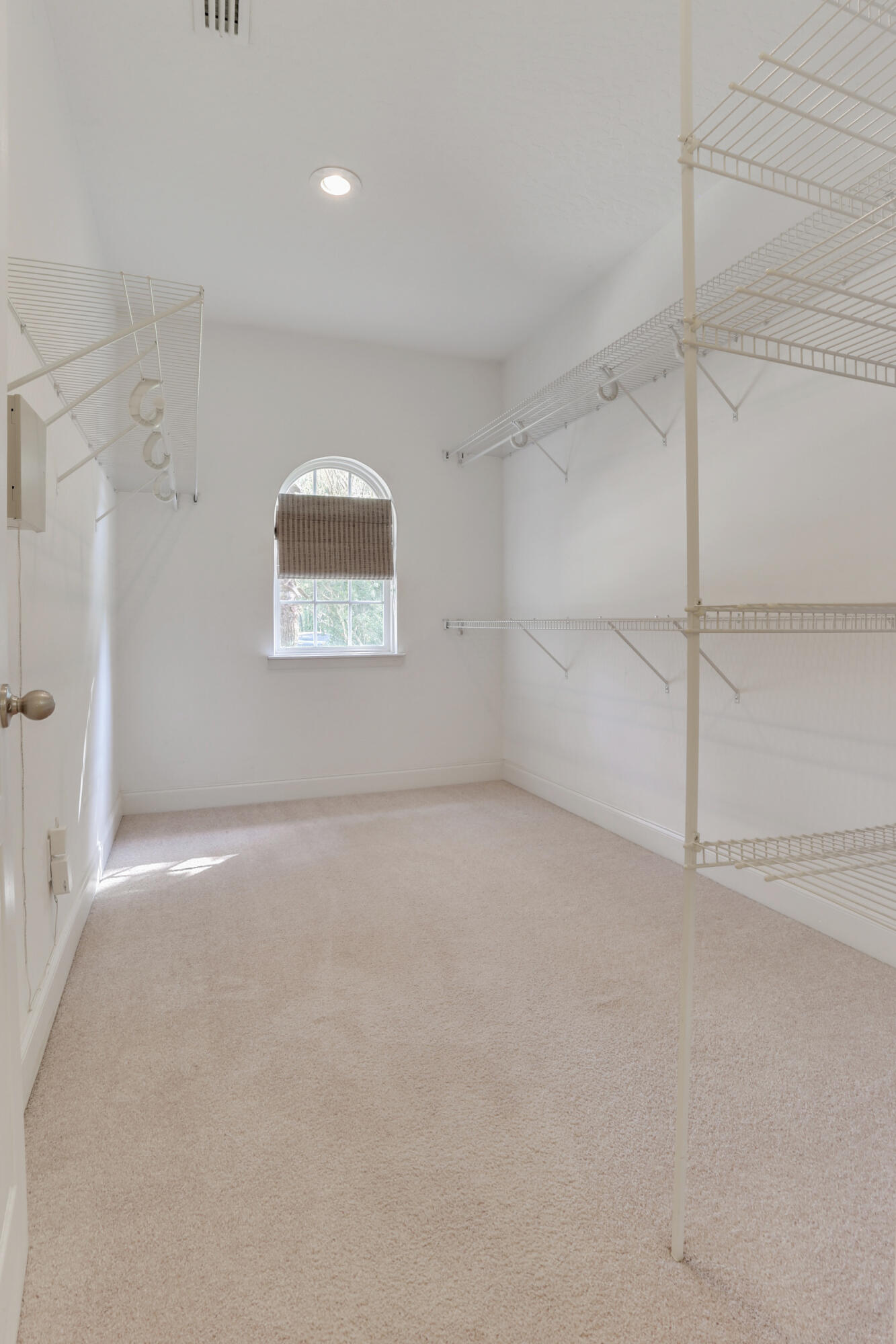 COUNTRY CLUB ESTATES 1 OF CRESTVIEW - Residential