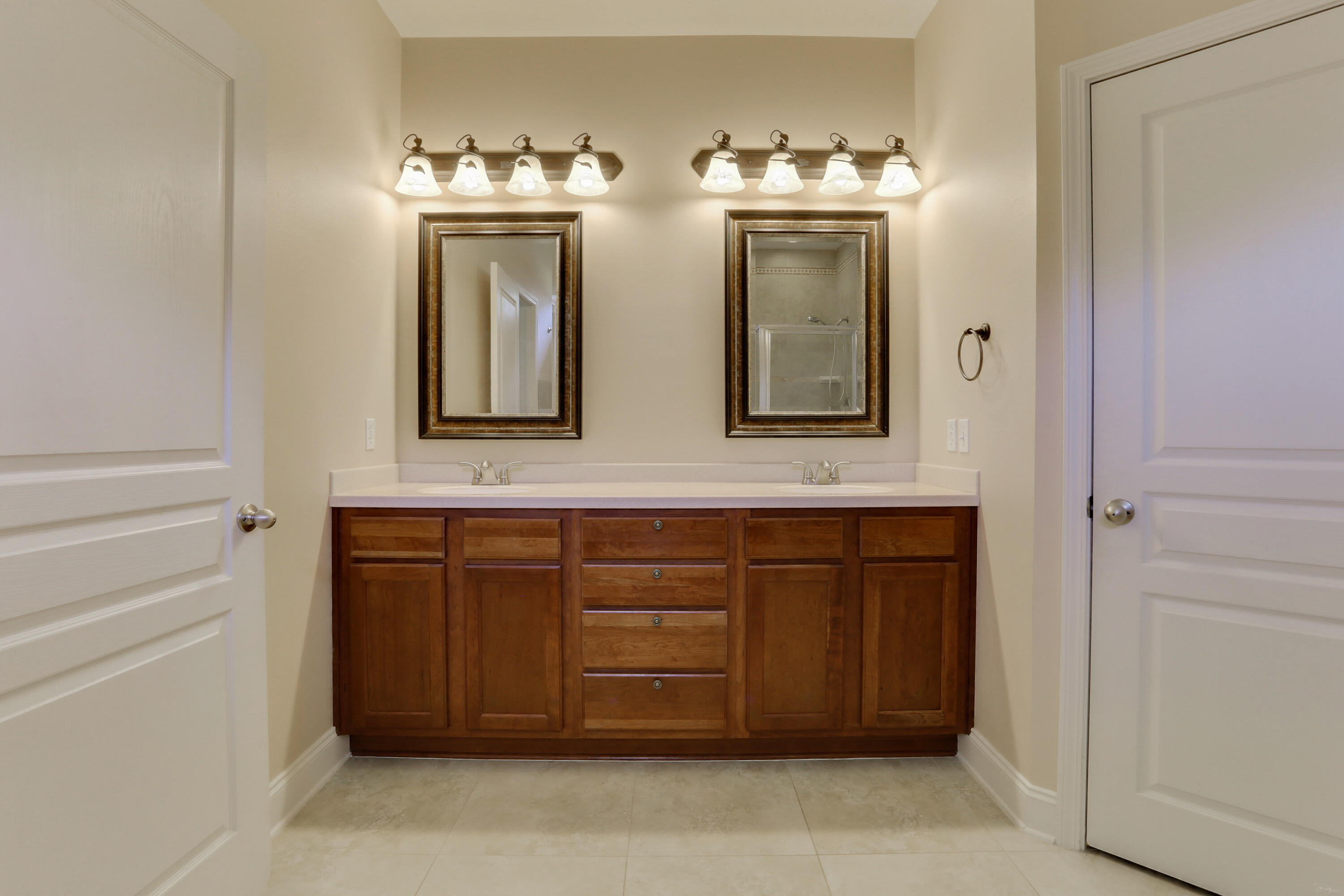 COUNTRY CLUB ESTATES 1 OF CRESTVIEW - Residential