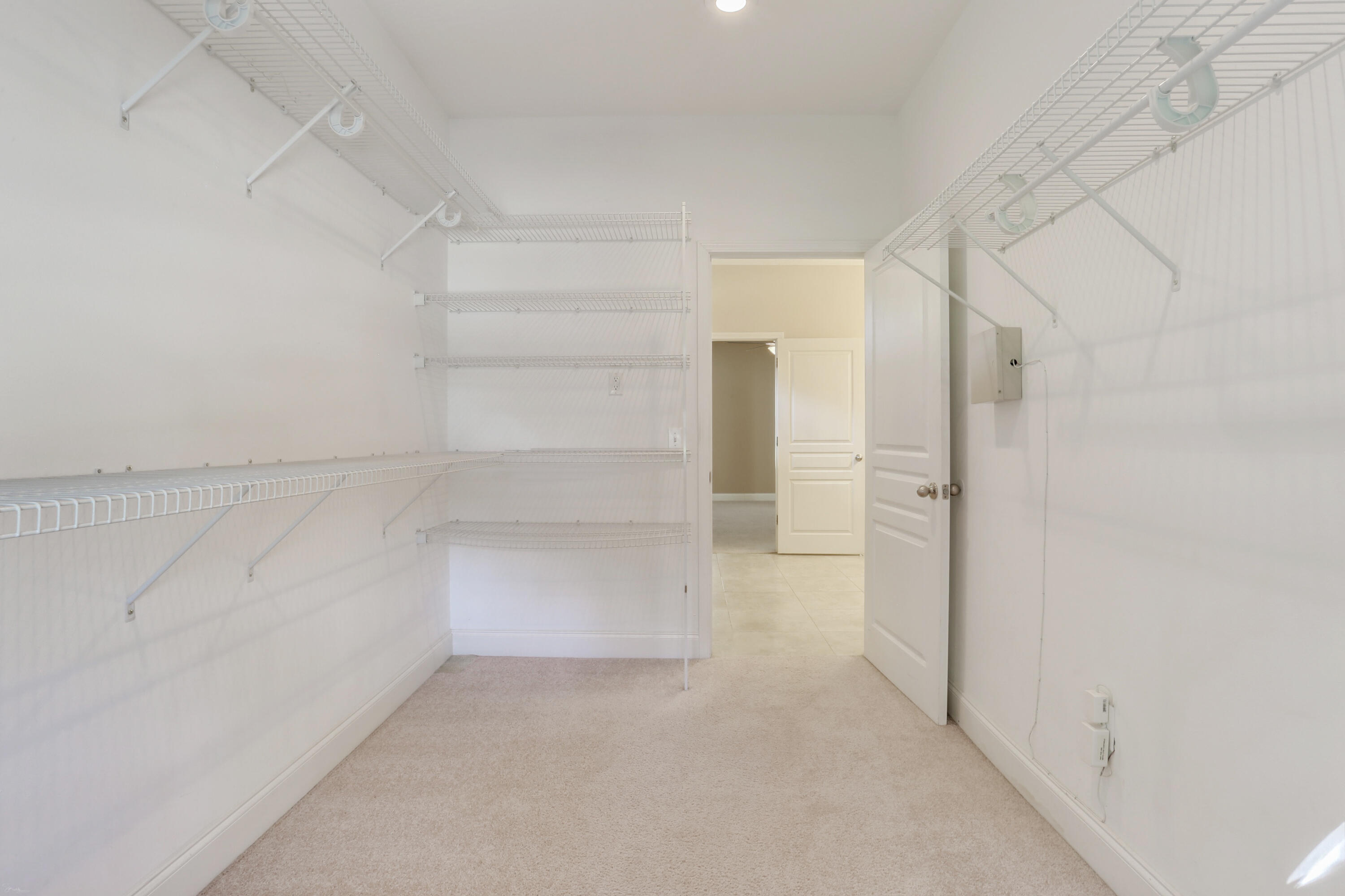 COUNTRY CLUB ESTATES 1 OF CRESTVIEW - Residential