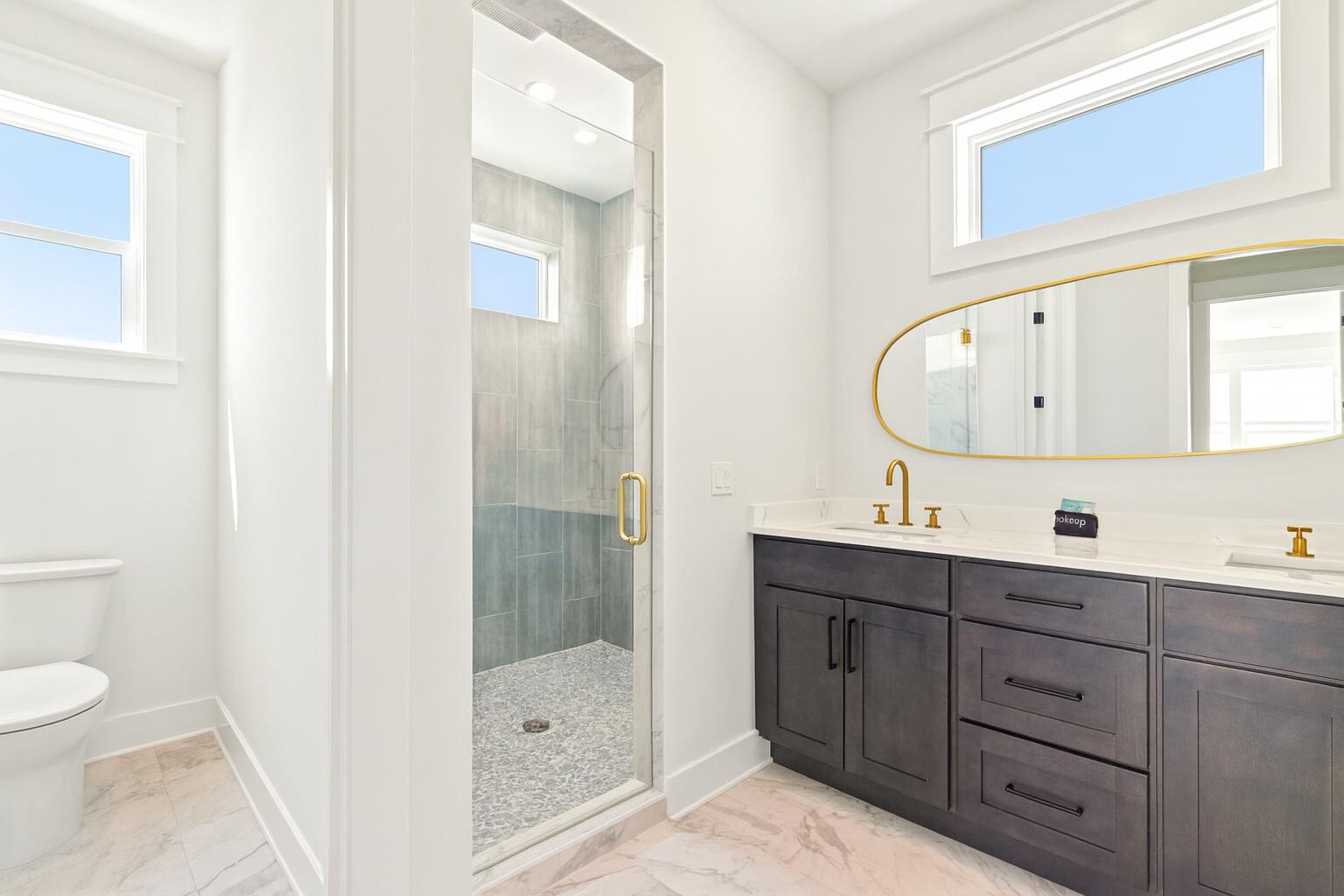 BLUE MOUNTAIN ESTATES - Residential