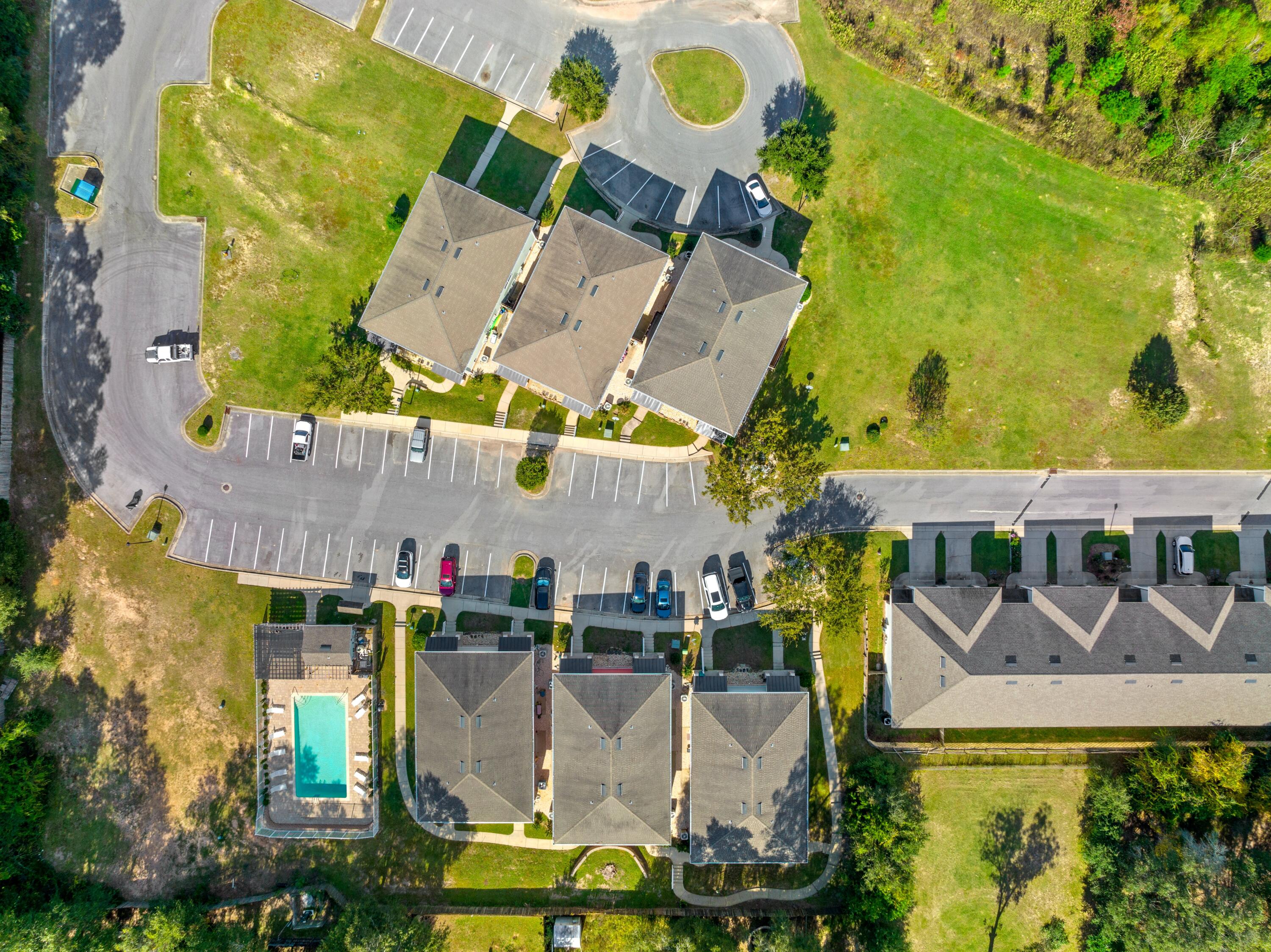 Crestview-ARBOR LAKE TH - Residential Lease