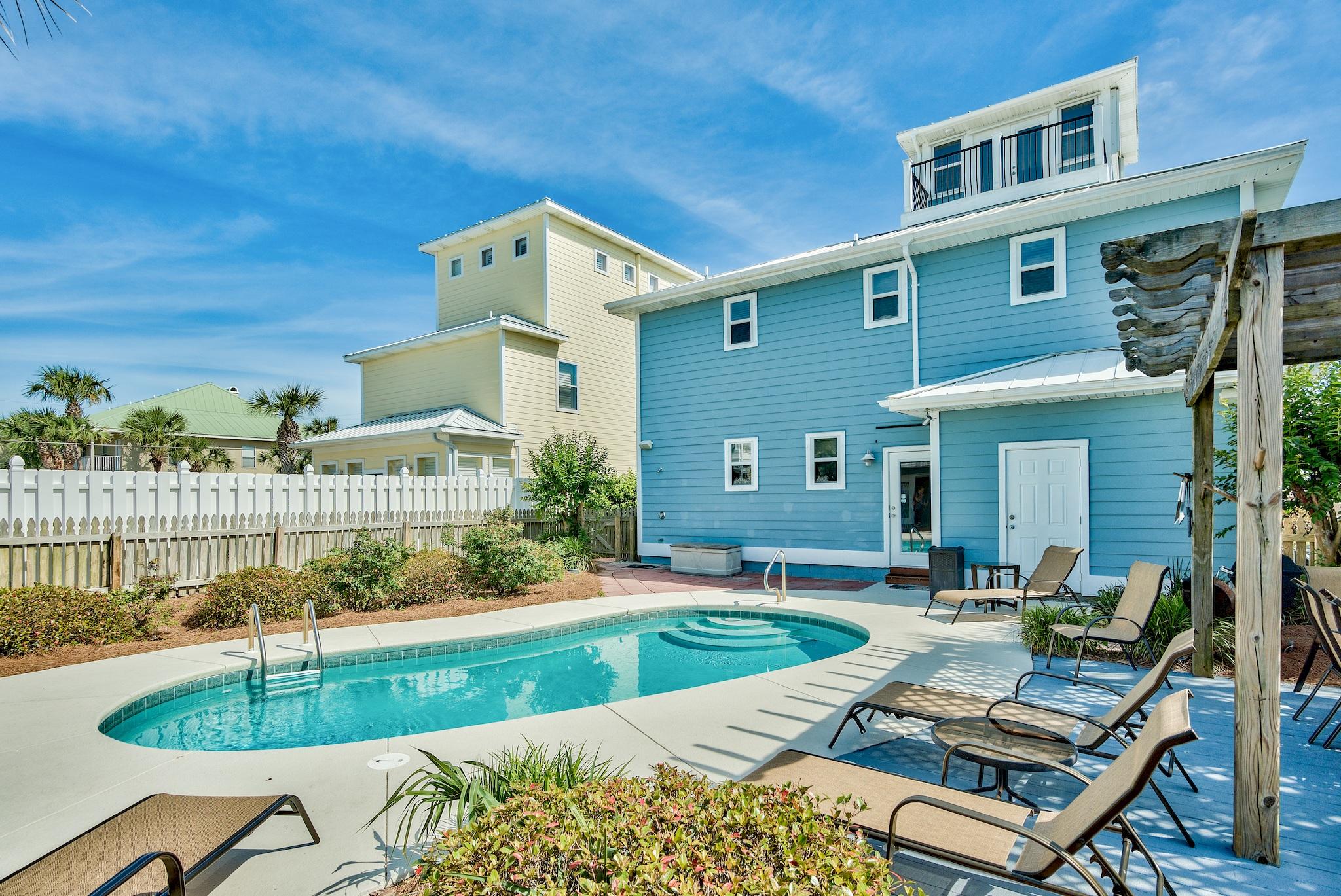 CRYSTAL BEACH - Residential