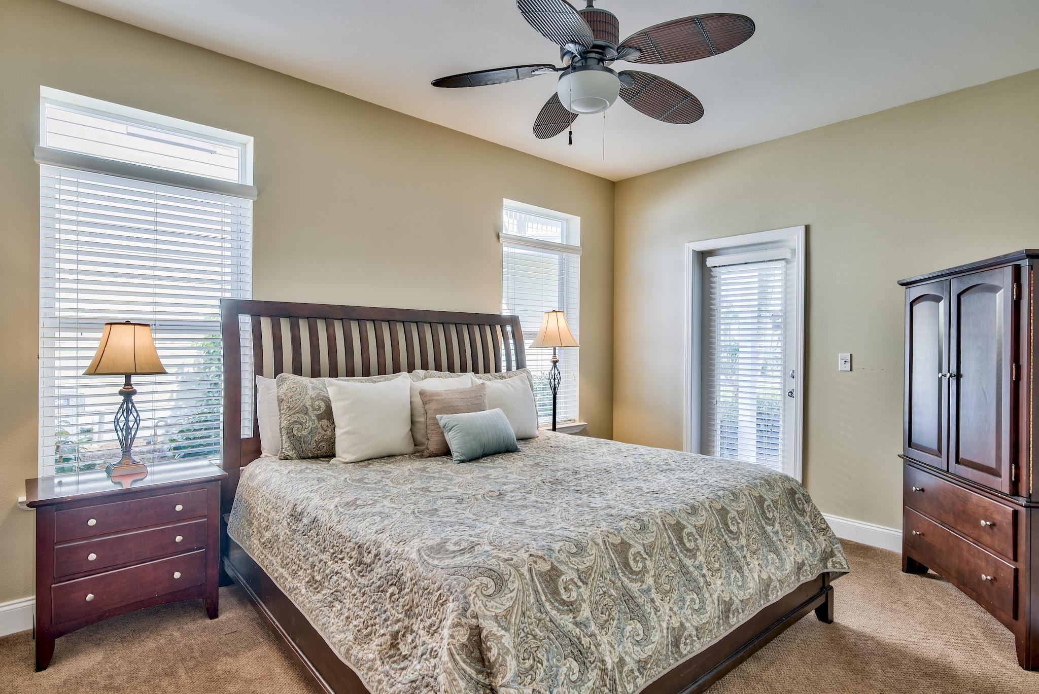 CRYSTAL BEACH - Residential
