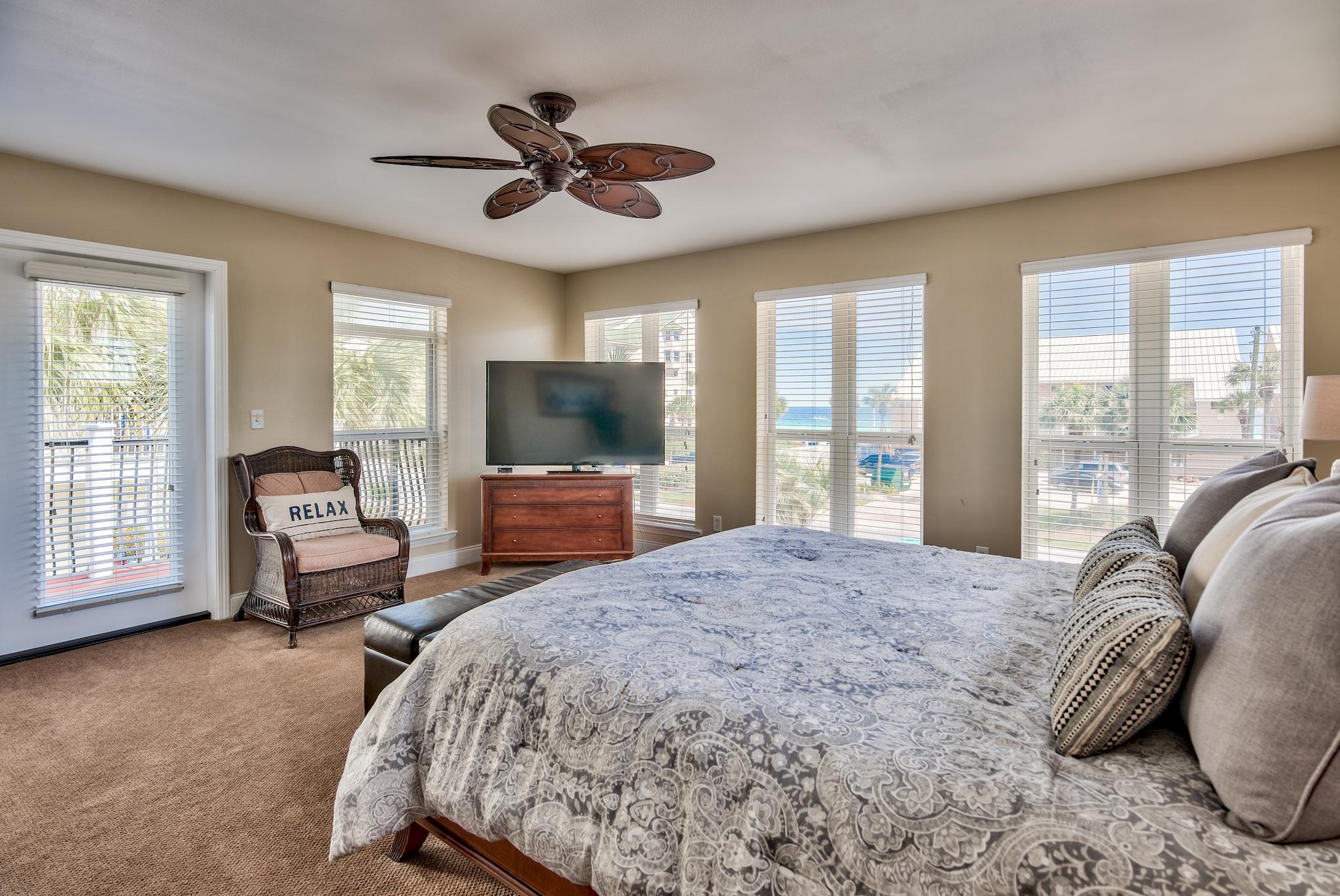 CRYSTAL BEACH - Residential