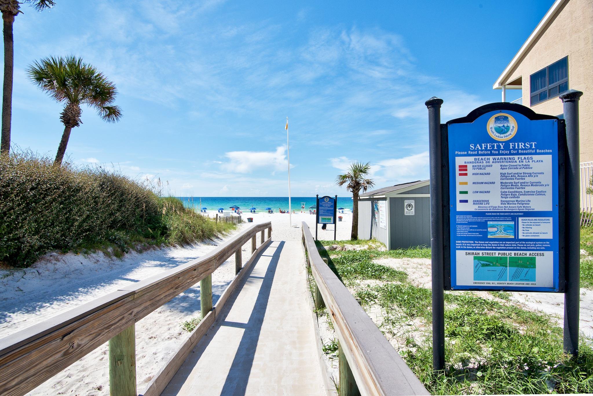 CRYSTAL BEACH - Residential
