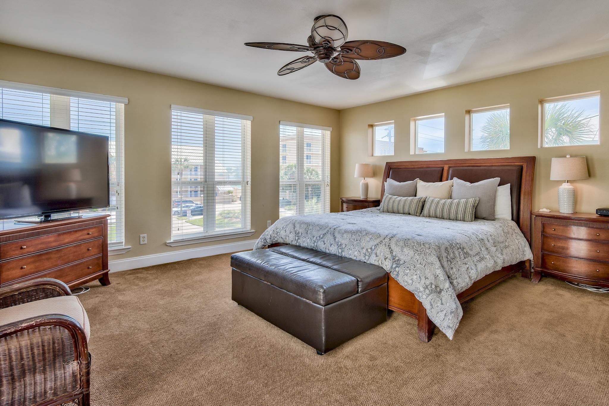 CRYSTAL BEACH - Residential