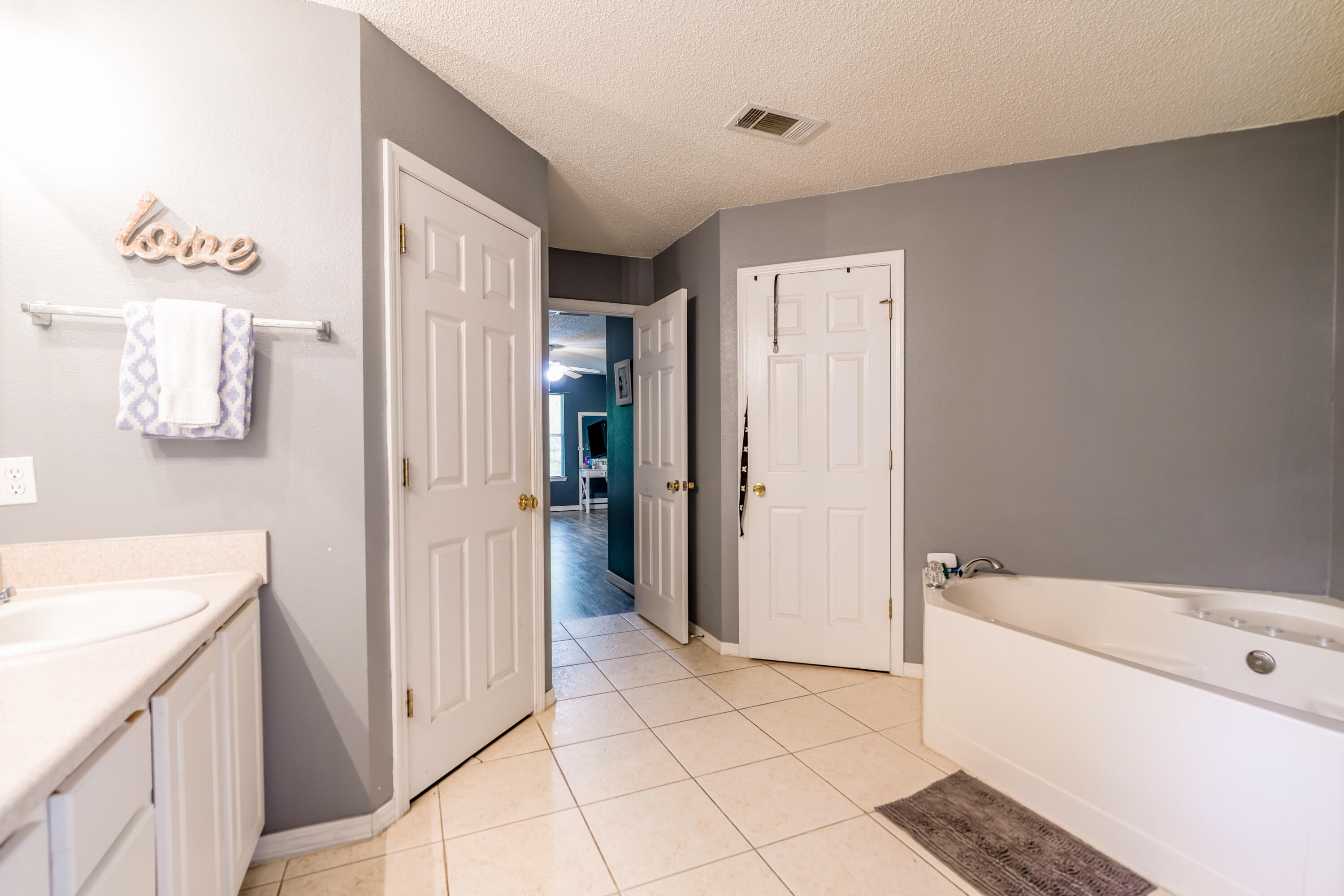 WATERVIEW COVE - Residential