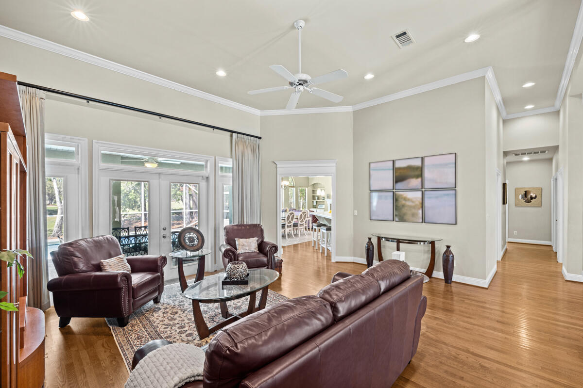 SOUTHWIND PH 5 - Residential