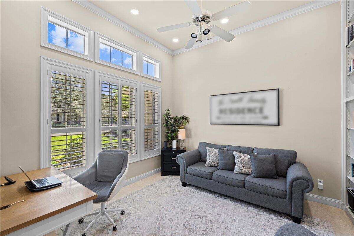 SOUTHWIND PH 5 - Residential