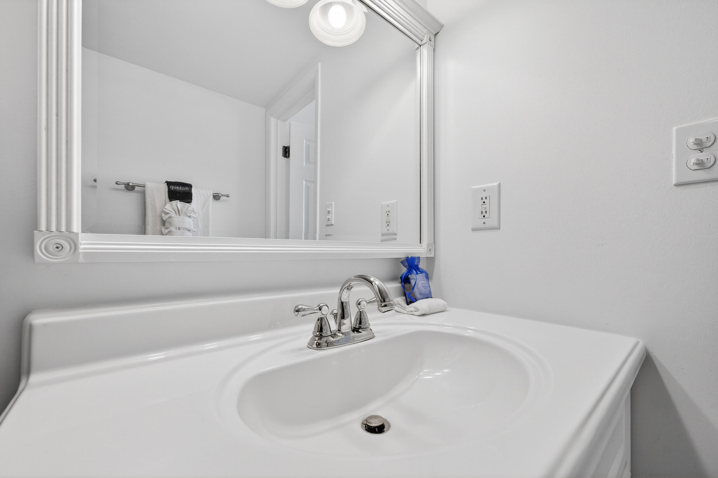 DOLPHIN POINT CONDO - Residential