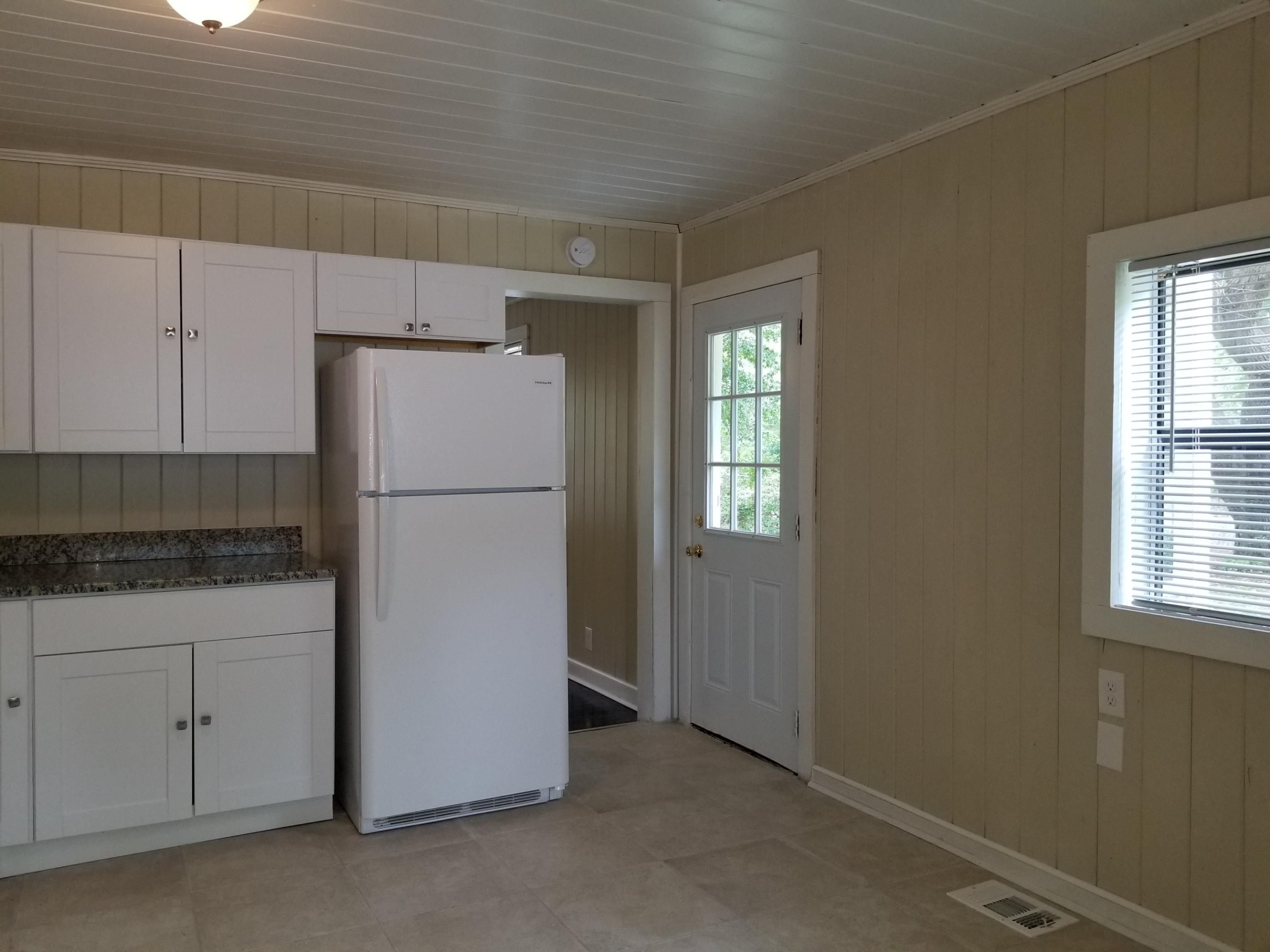 FIELD S/D - Residential Lease