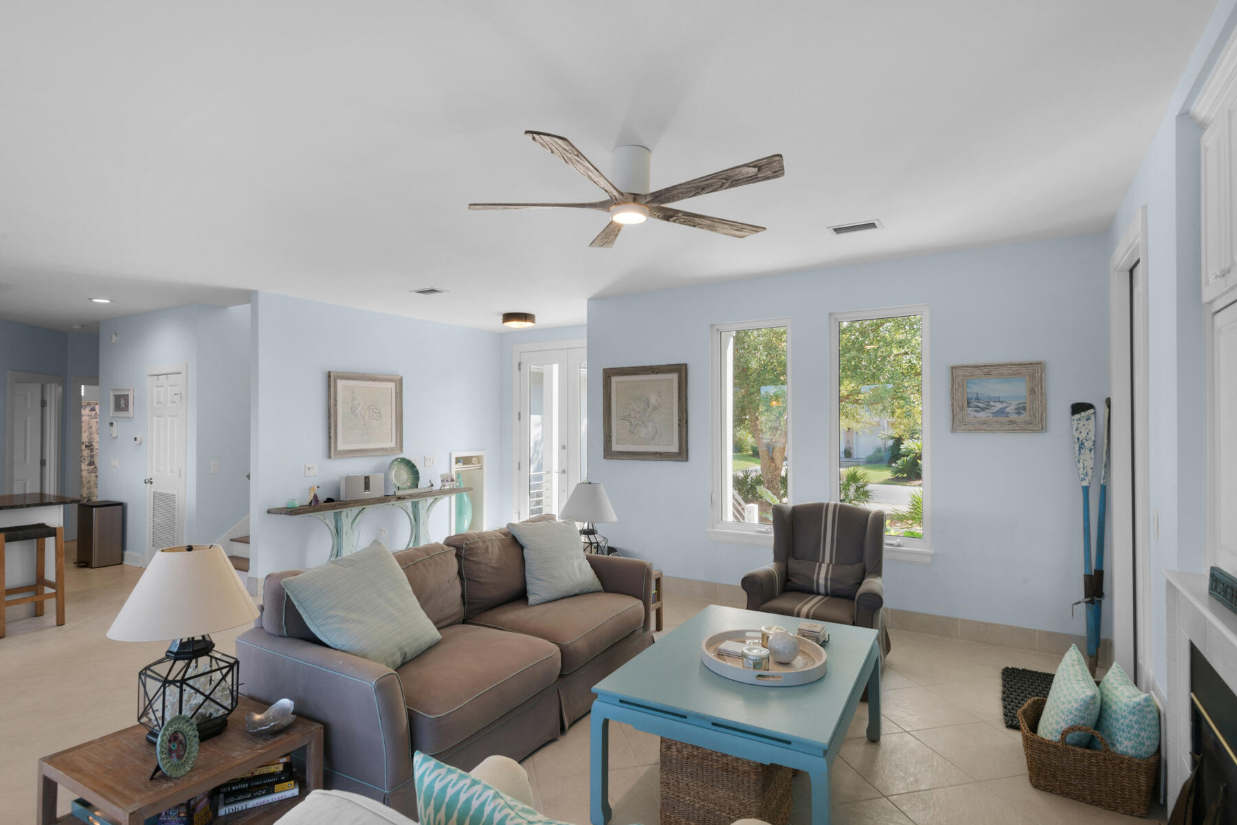 LAKEWOOD POINTE ESTATES - Residential