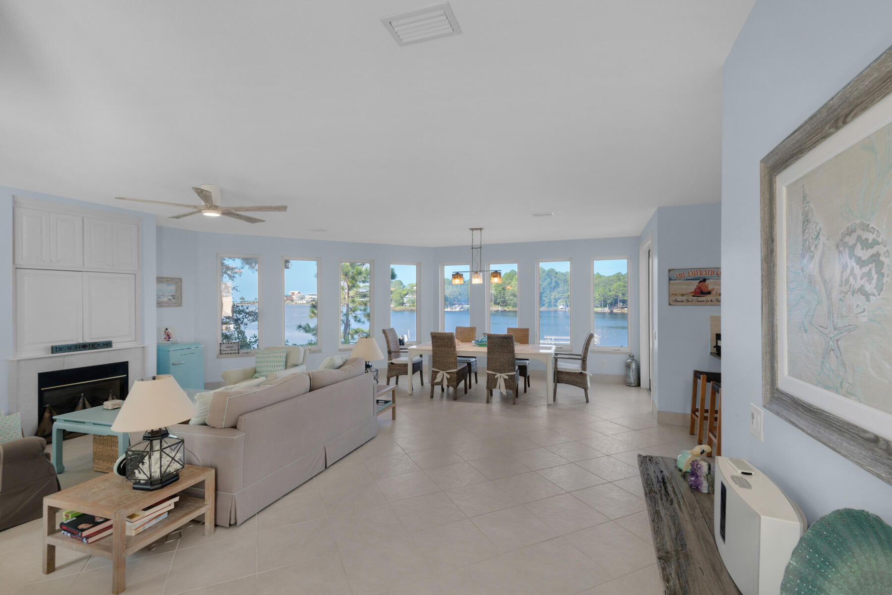 LAKEWOOD POINTE ESTATES - Residential