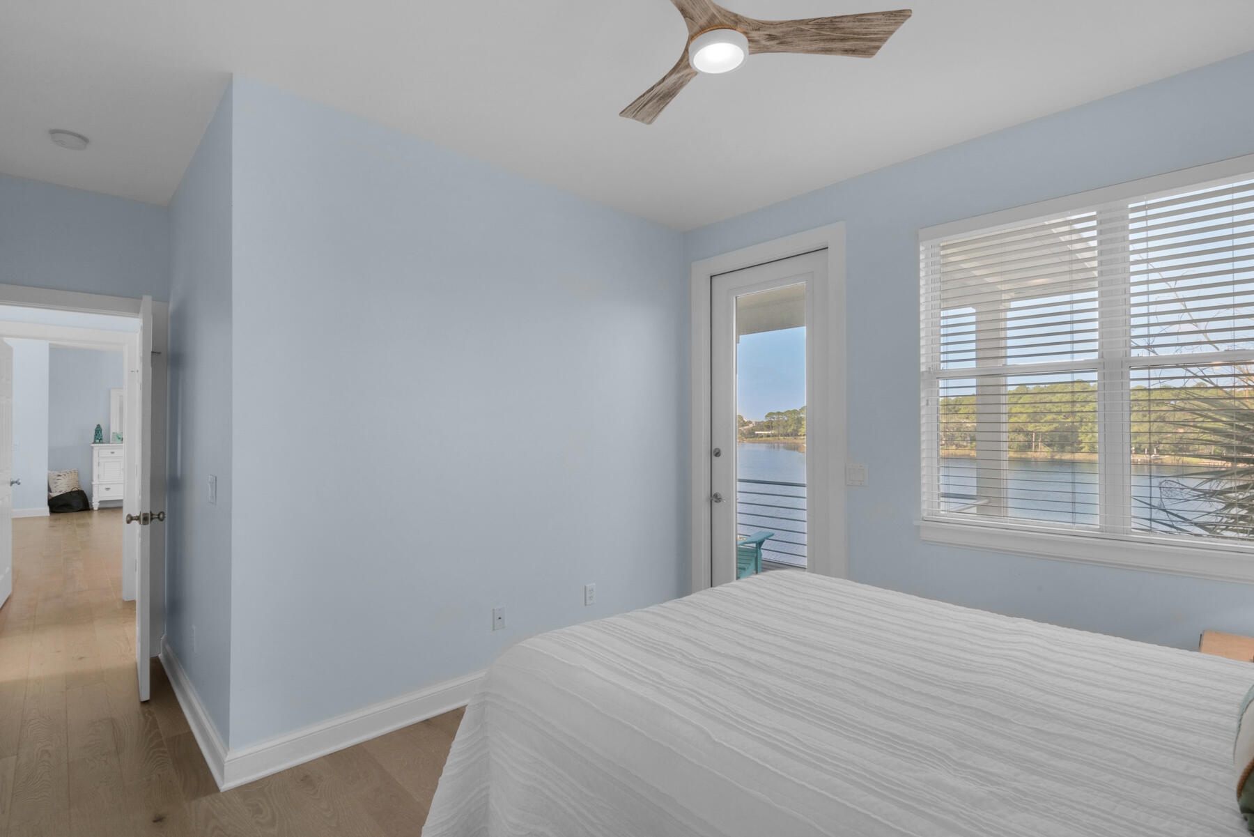 LAKEWOOD POINTE ESTATES - Residential