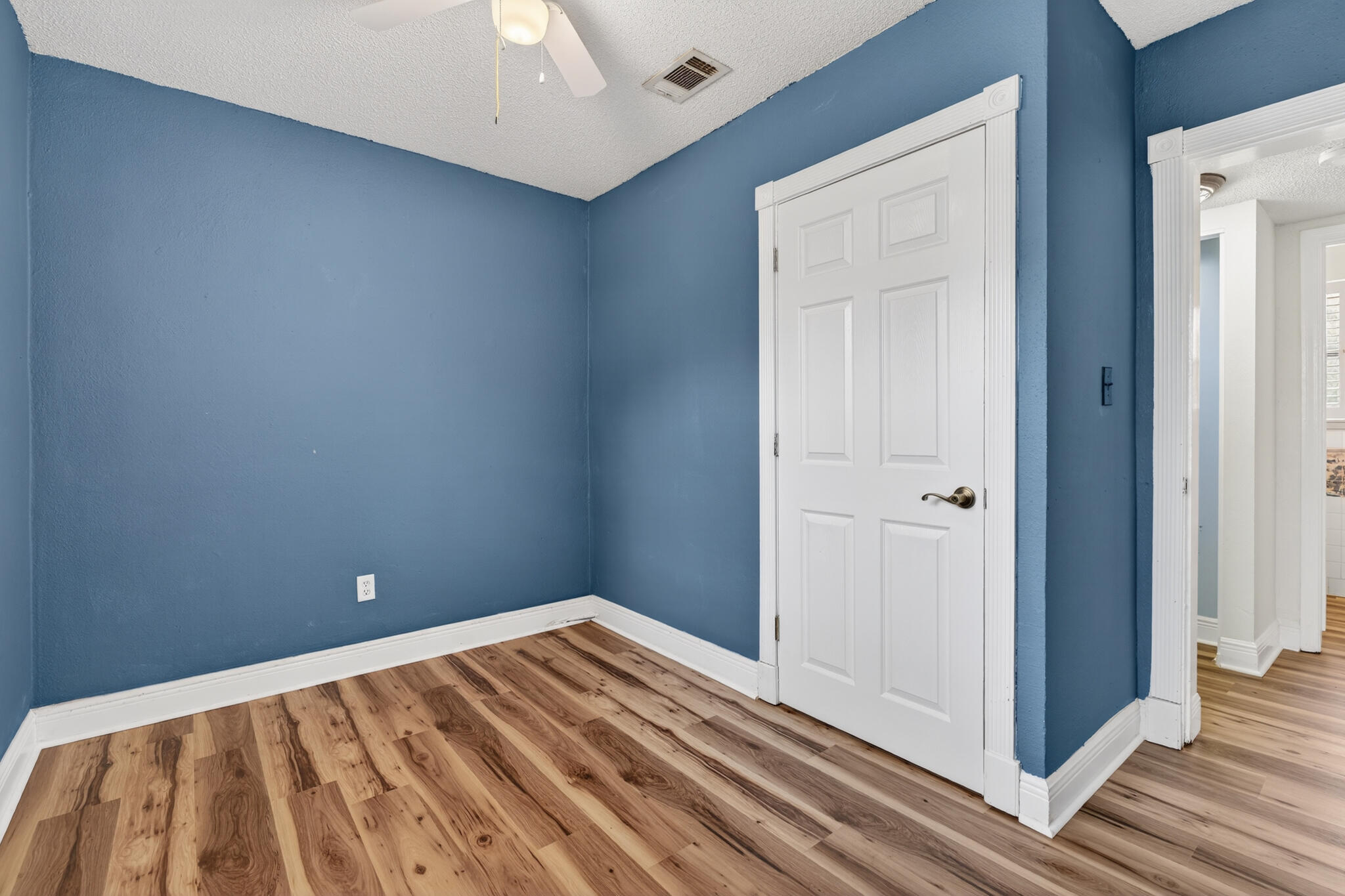 ELLIOTTS POINT 7TH ADDN - Residential