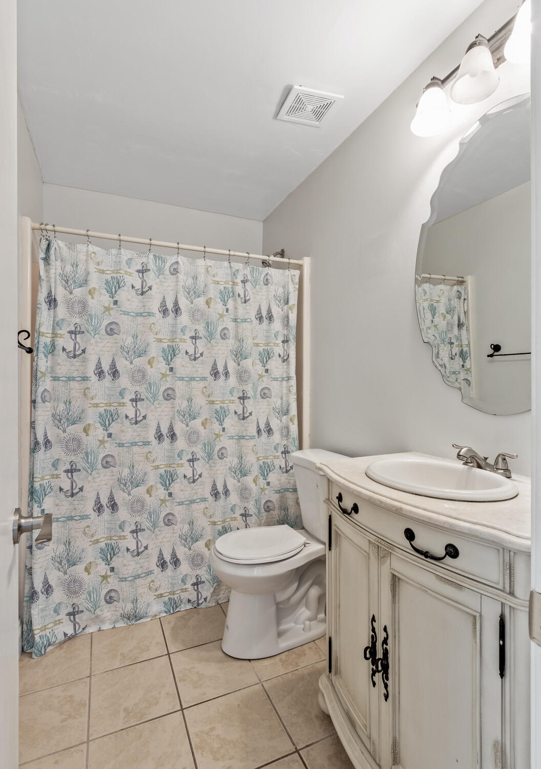 THE OAKS - Residential