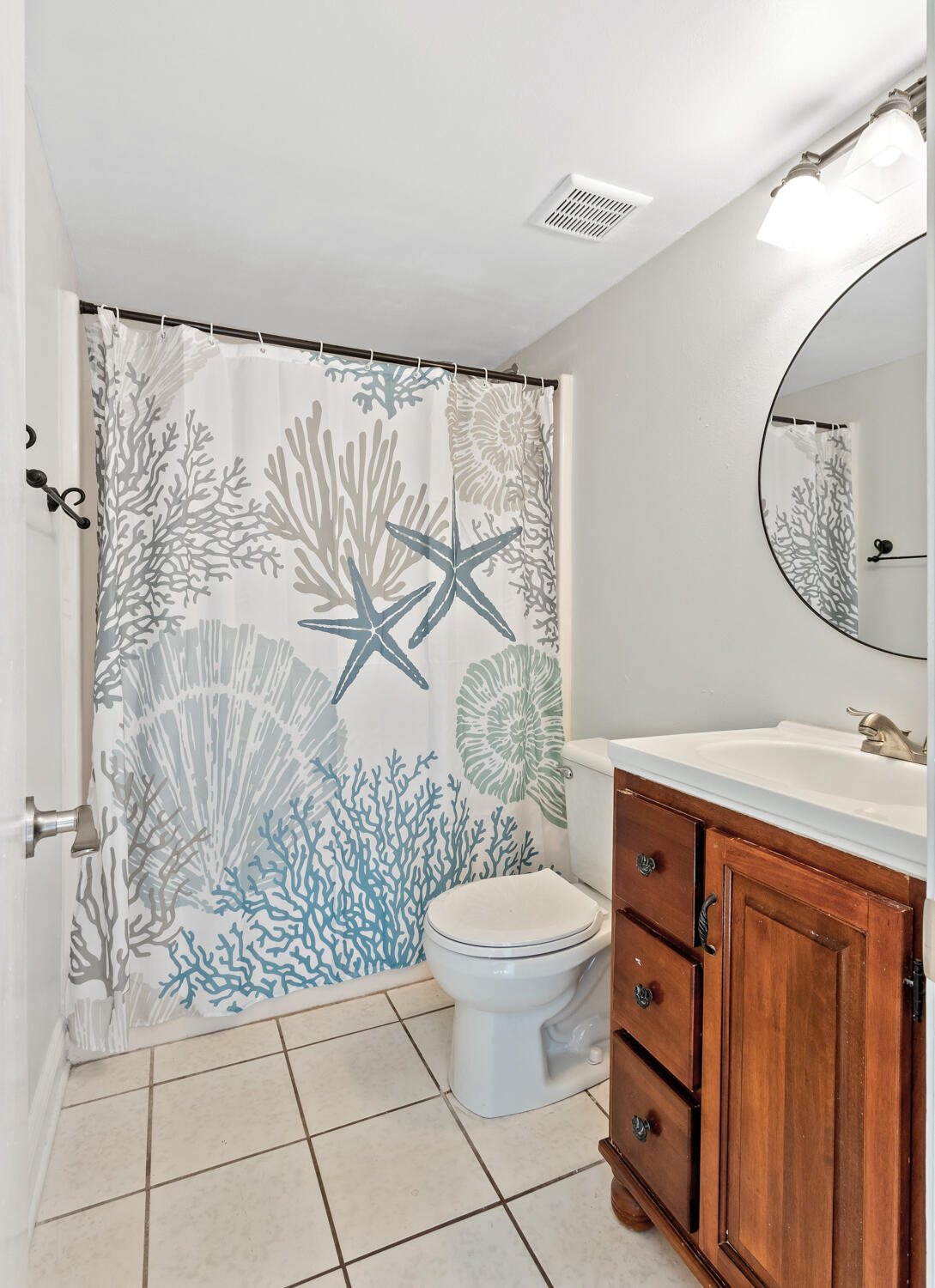 THE OAKS - Residential