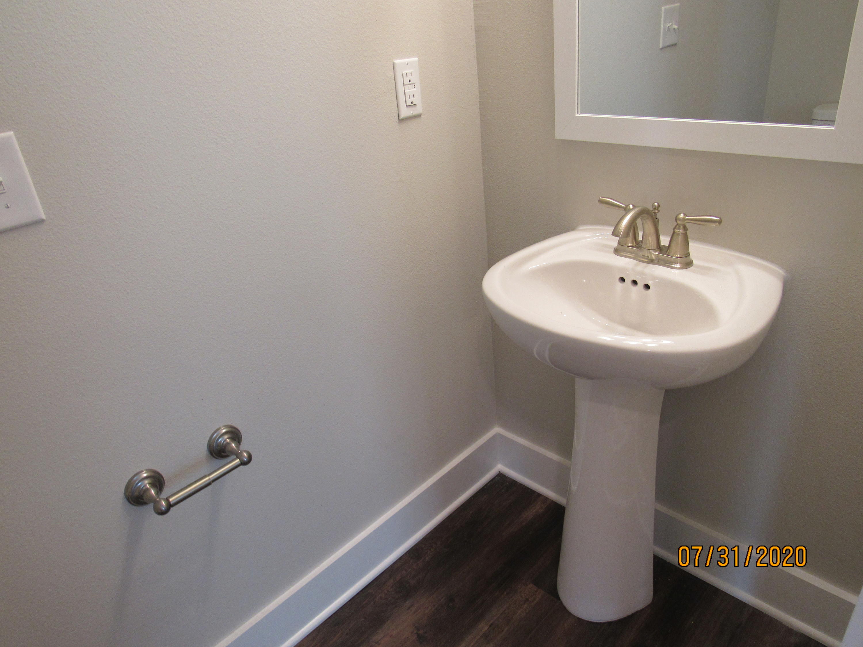 VERANDAS AT FREEPORT - Residential Lease