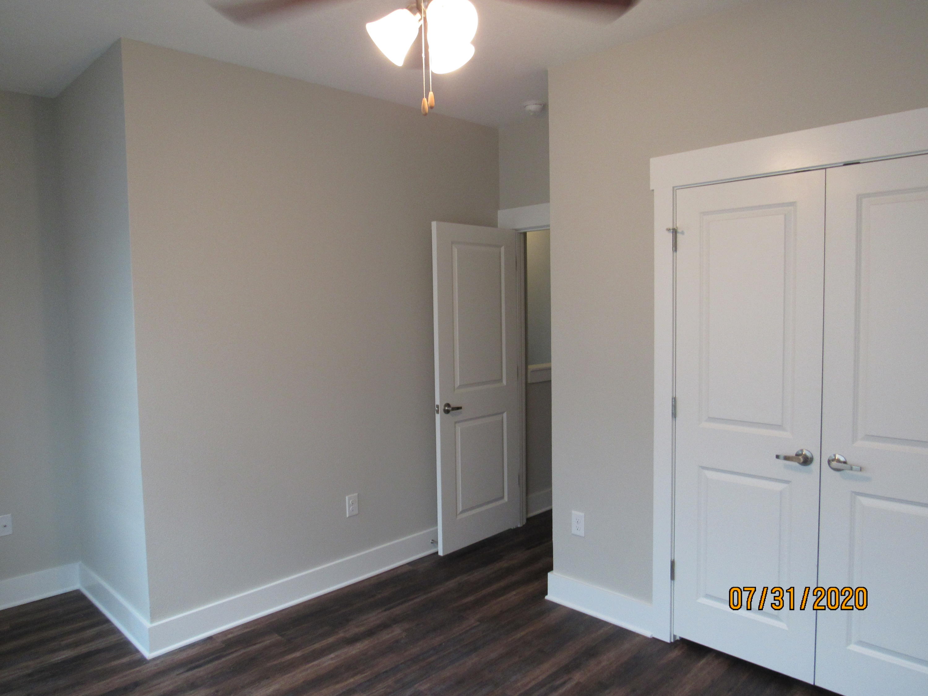 VERANDAS AT FREEPORT - Residential Lease