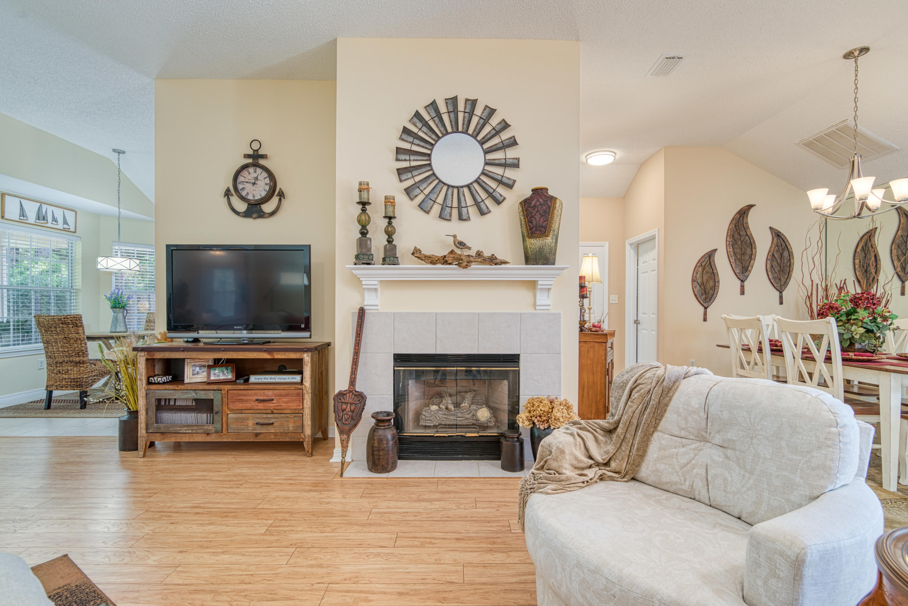 BAYSIDE - Residential