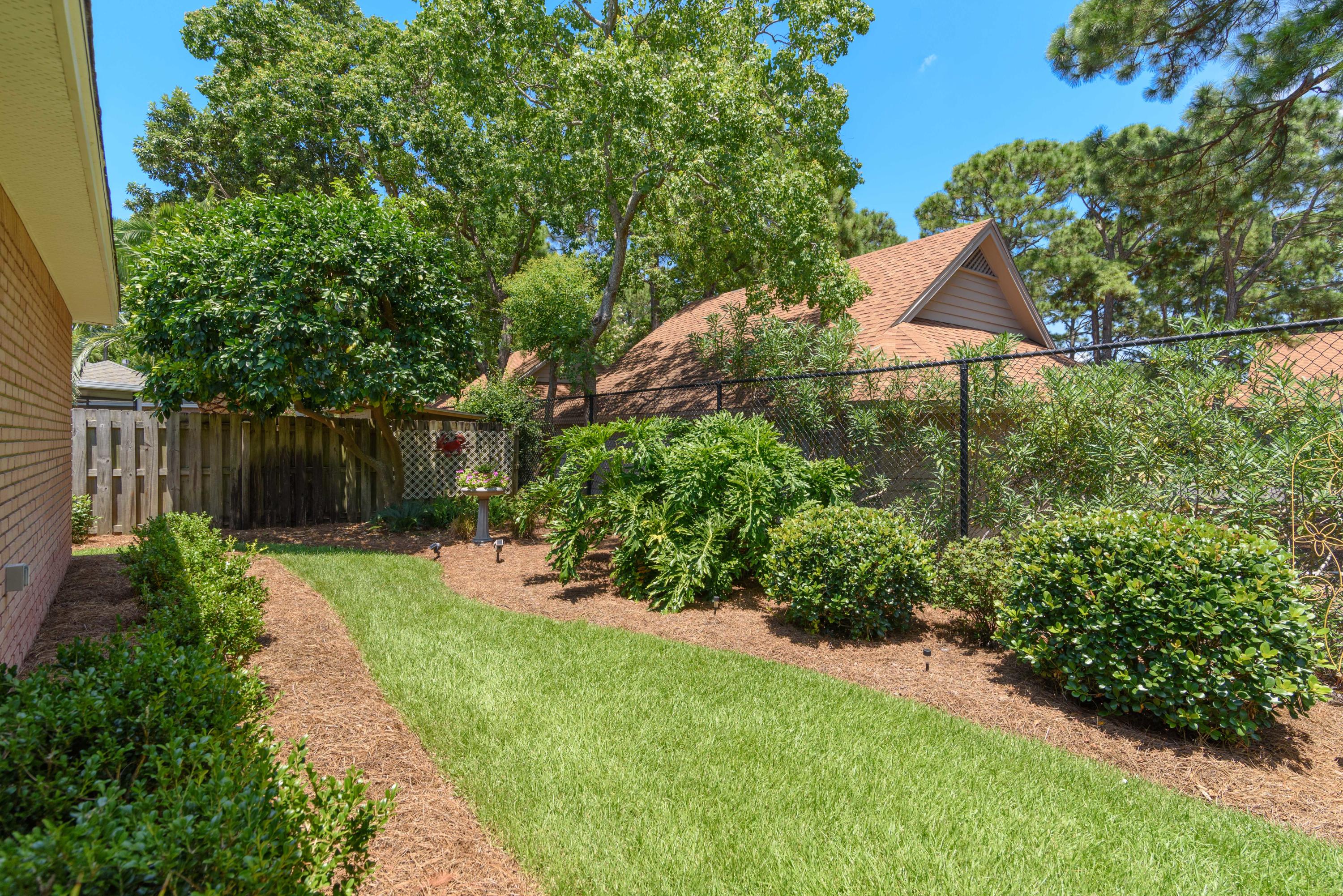 BAYSIDE - Residential