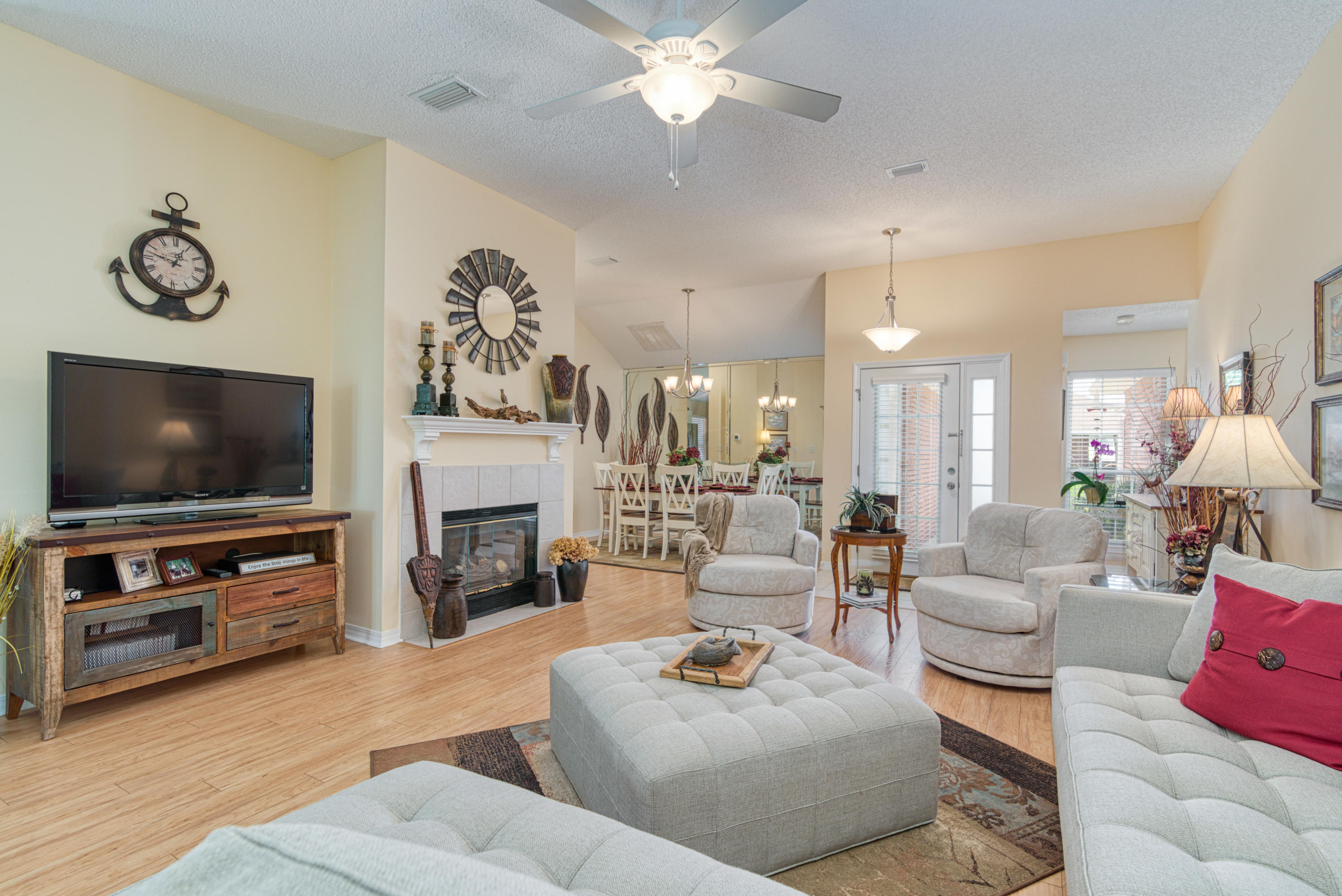 BAYSIDE - Residential