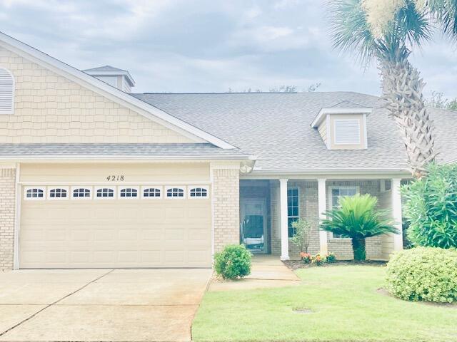 why rent in an apartment complex when you can have a one floor townhome with an attached garage for the same price. Centrally located in Destin within walking to grocery and department stores. Diamond Lakes is a small townhome community with a community pool. All appliances are included. the unit has a breakfast bar and a dining area, a generous walk in closet in the master bedroom, a gas fireplace in the great room and an attached two car garage.