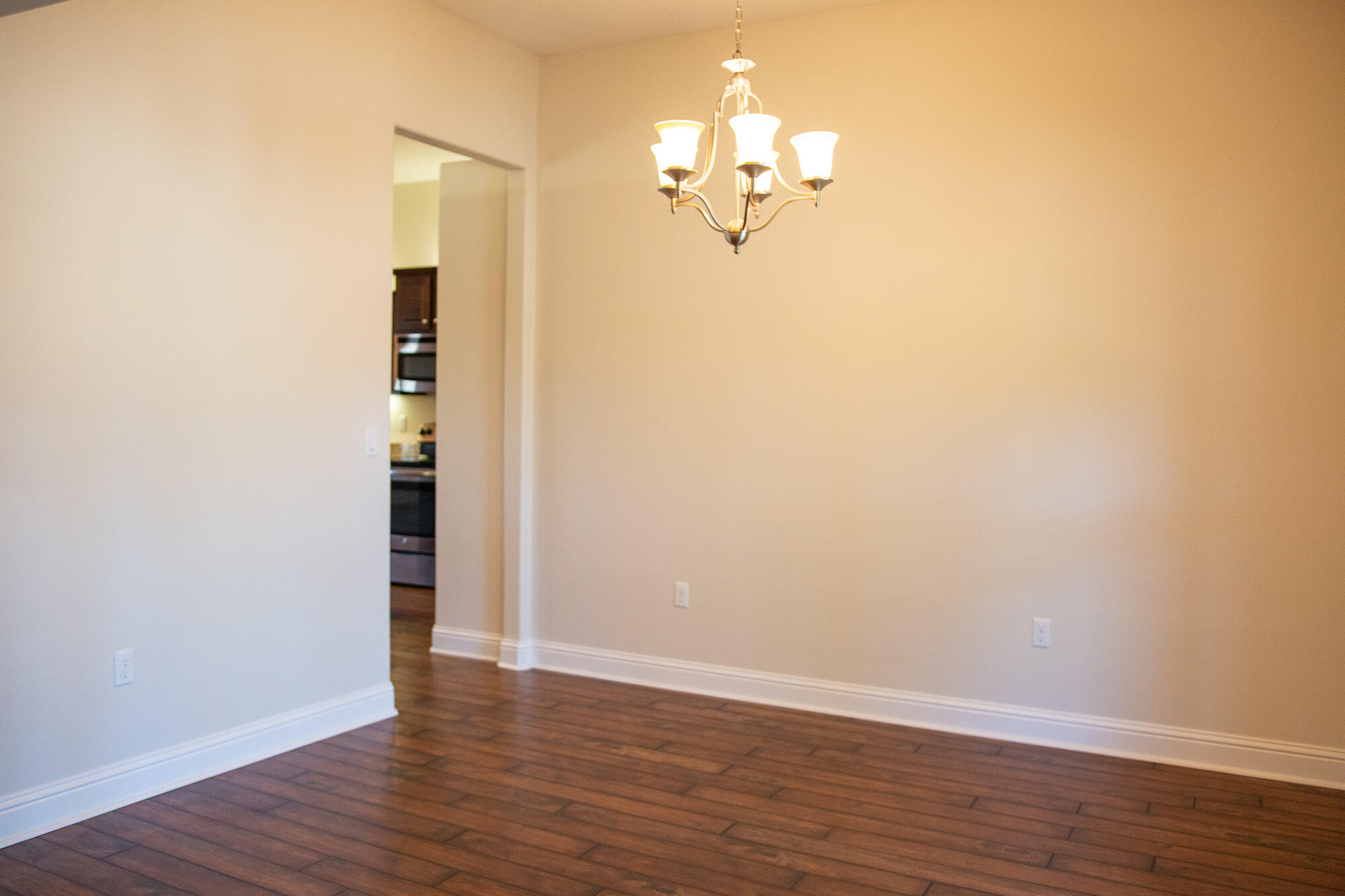 BROOKE ESTATES PH II - Residential Lease