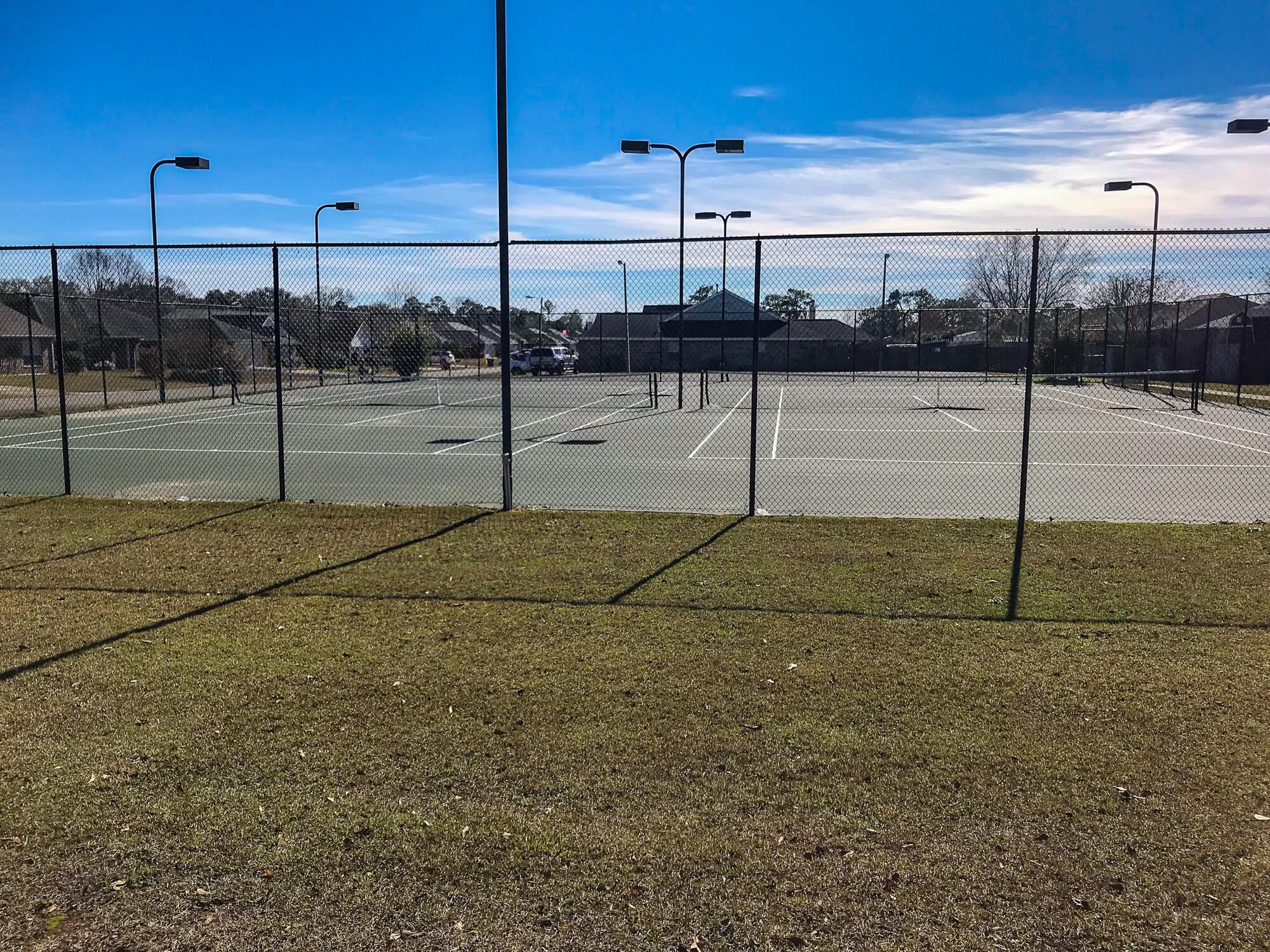 BROOKE ESTATES PH II - Residential Lease