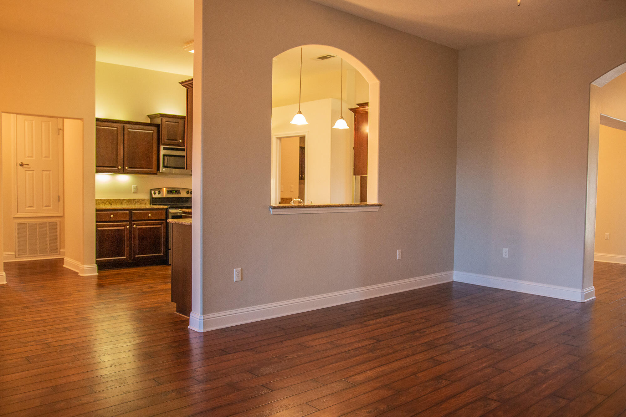 BROOKE ESTATES PH II - Residential Lease