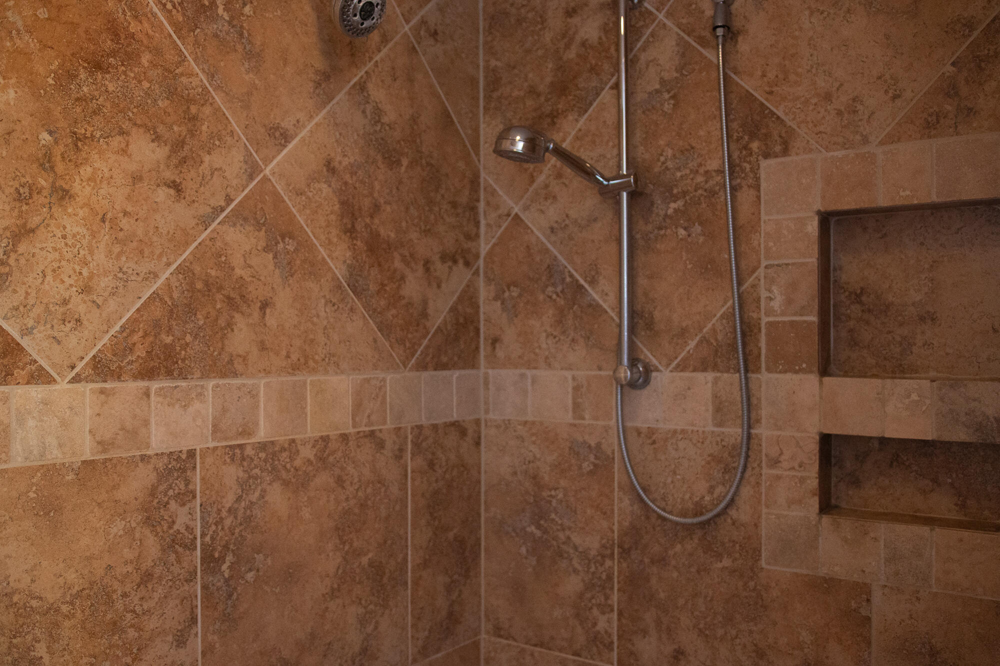 BROOKE ESTATES PH II - Residential Lease