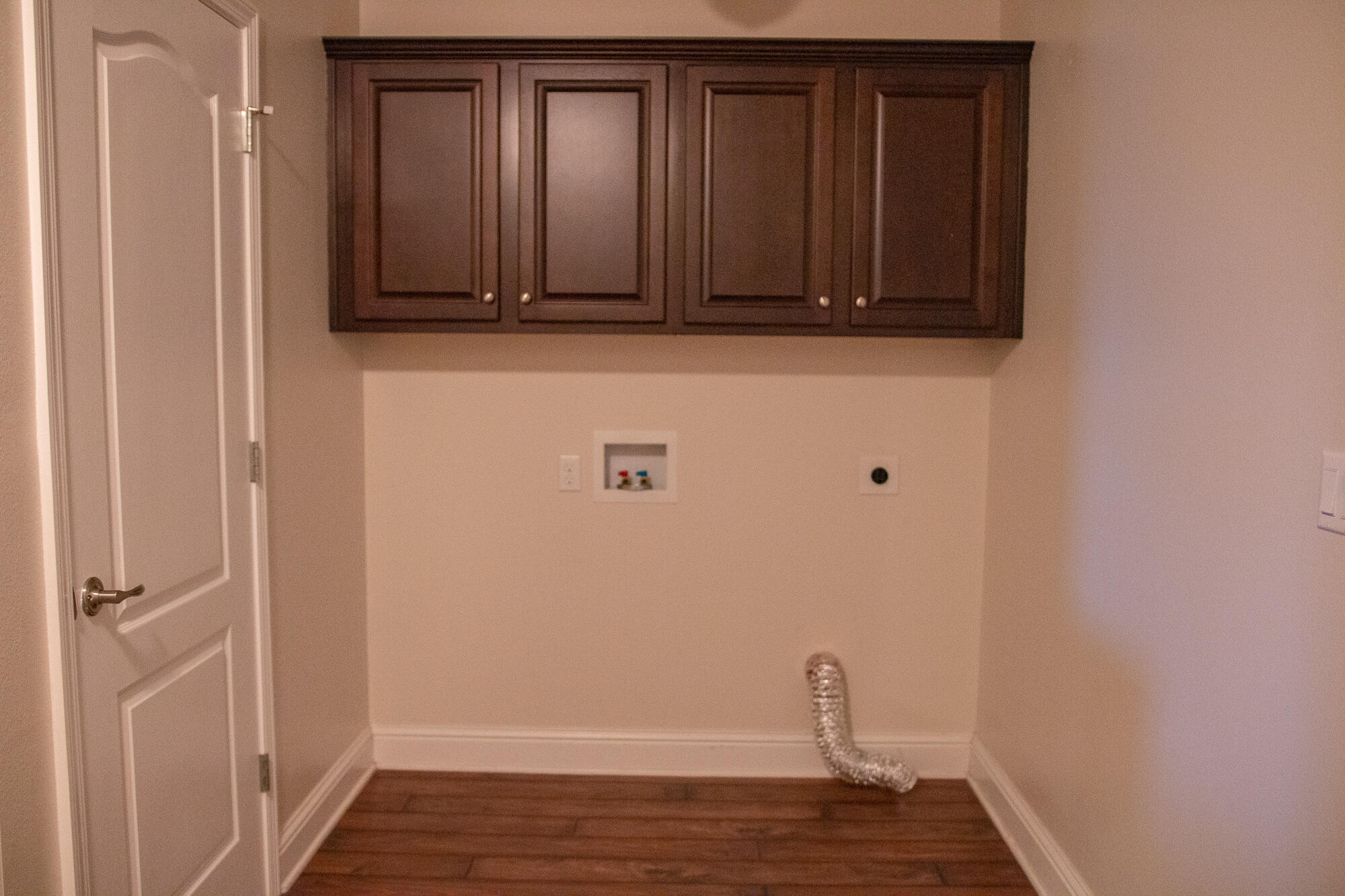 BROOKE ESTATES PH II - Residential Lease