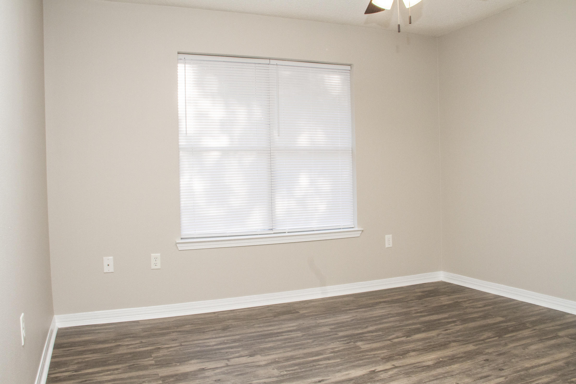 STEEPLECHASE PH 2 - Residential Lease